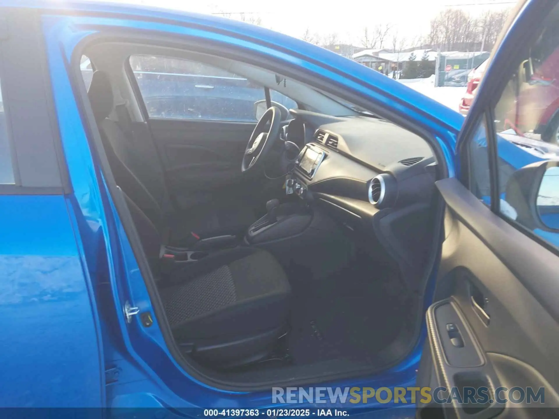 5 Фотография поврежденного автомобиля 3N1CN8DV8RL917435 NISSAN VERSA 2024
