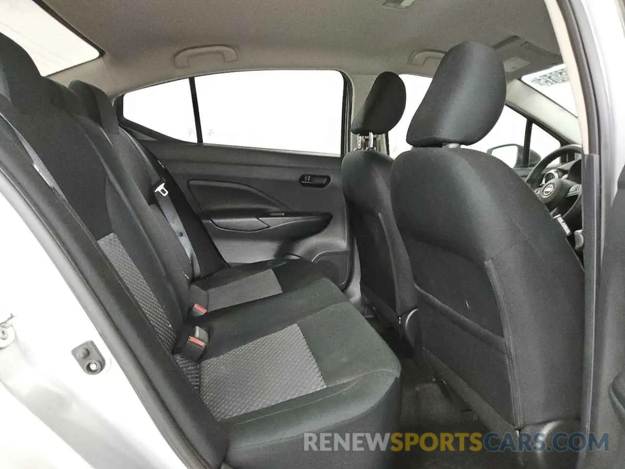10 Фотография поврежденного автомобиля 3N1CN8DV9RL866219 NISSAN VERSA 2024