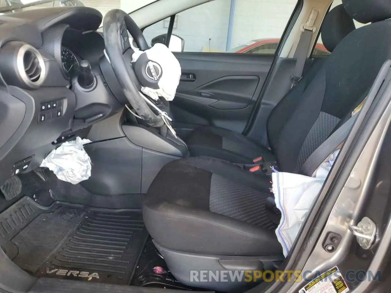 7 Фотография поврежденного автомобиля 3N1CN8DV9RL917203 NISSAN VERSA 2024