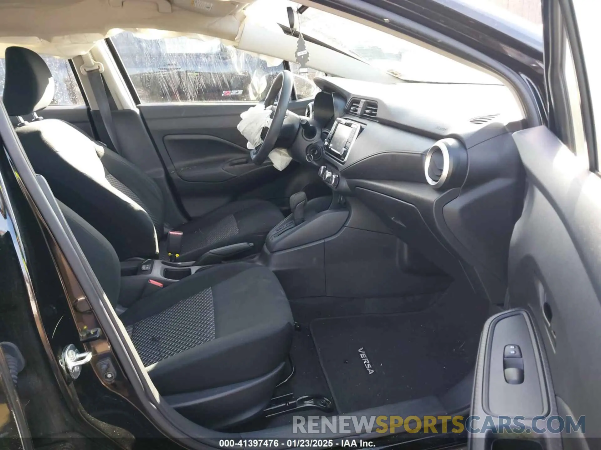 5 Фотография поврежденного автомобиля 3N1CN8DVXRL835996 NISSAN VERSA 2024