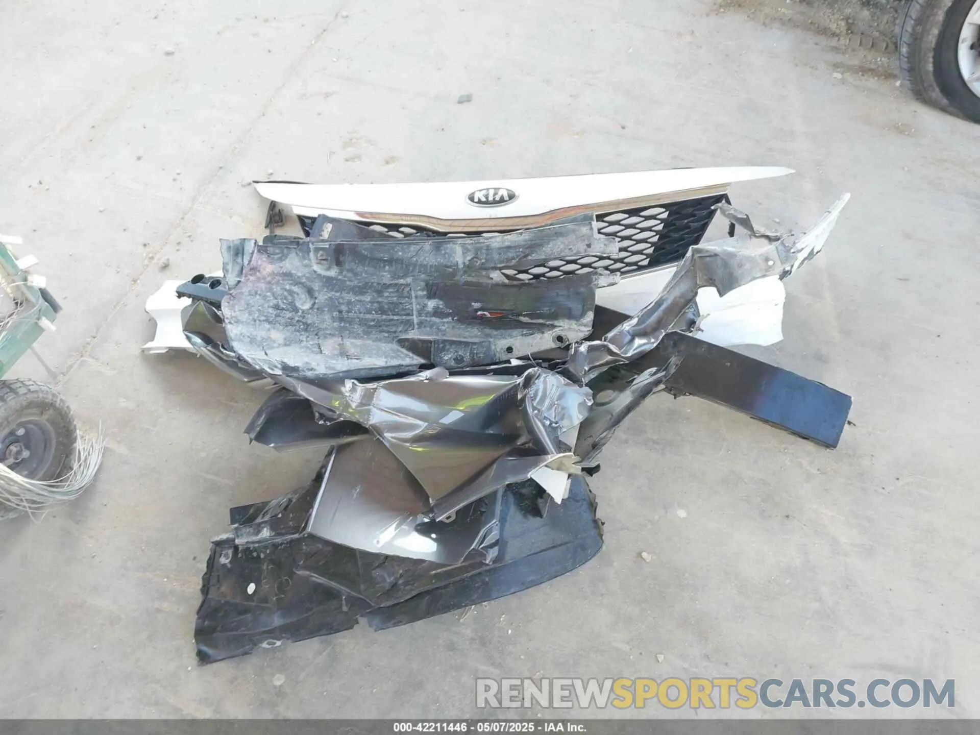 12 Photograph of a damaged car 3N1CN8EV1RL877648 NISSAN VERSA 2024
