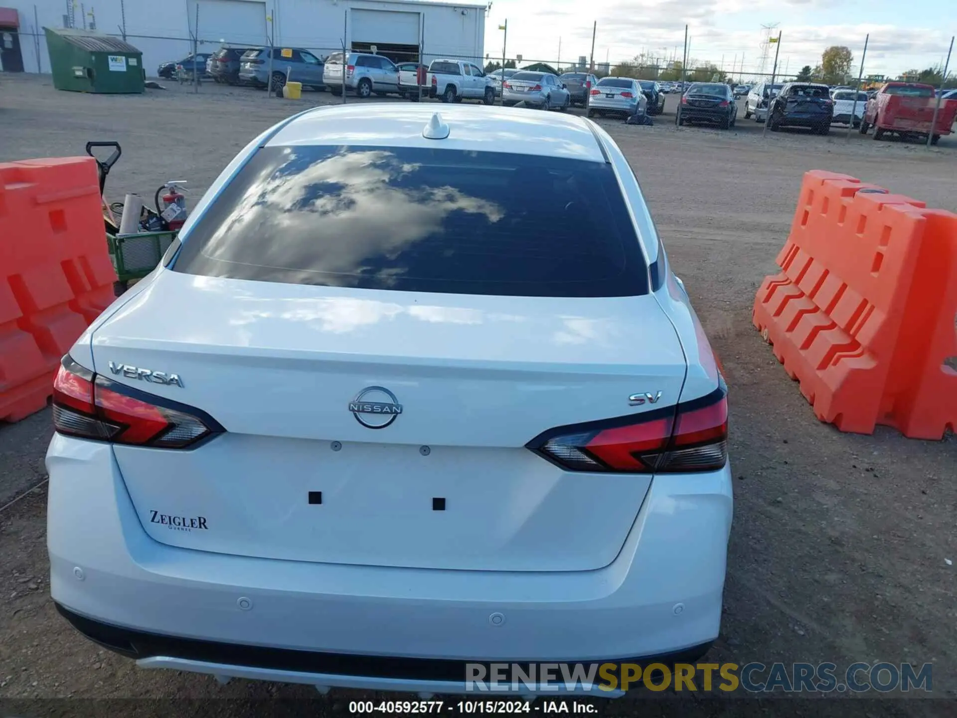 17 Фотография поврежденного автомобиля 3N1CN8EV2RL824506 NISSAN VERSA 2024