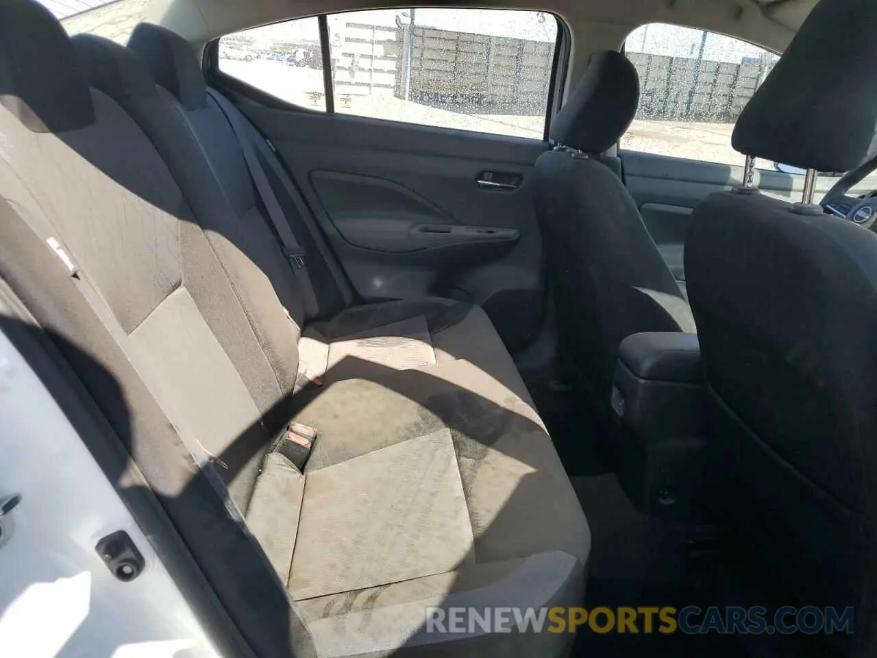 10 Фотография поврежденного автомобиля 3N1CN8EV7RL890968 NISSAN VERSA 2024