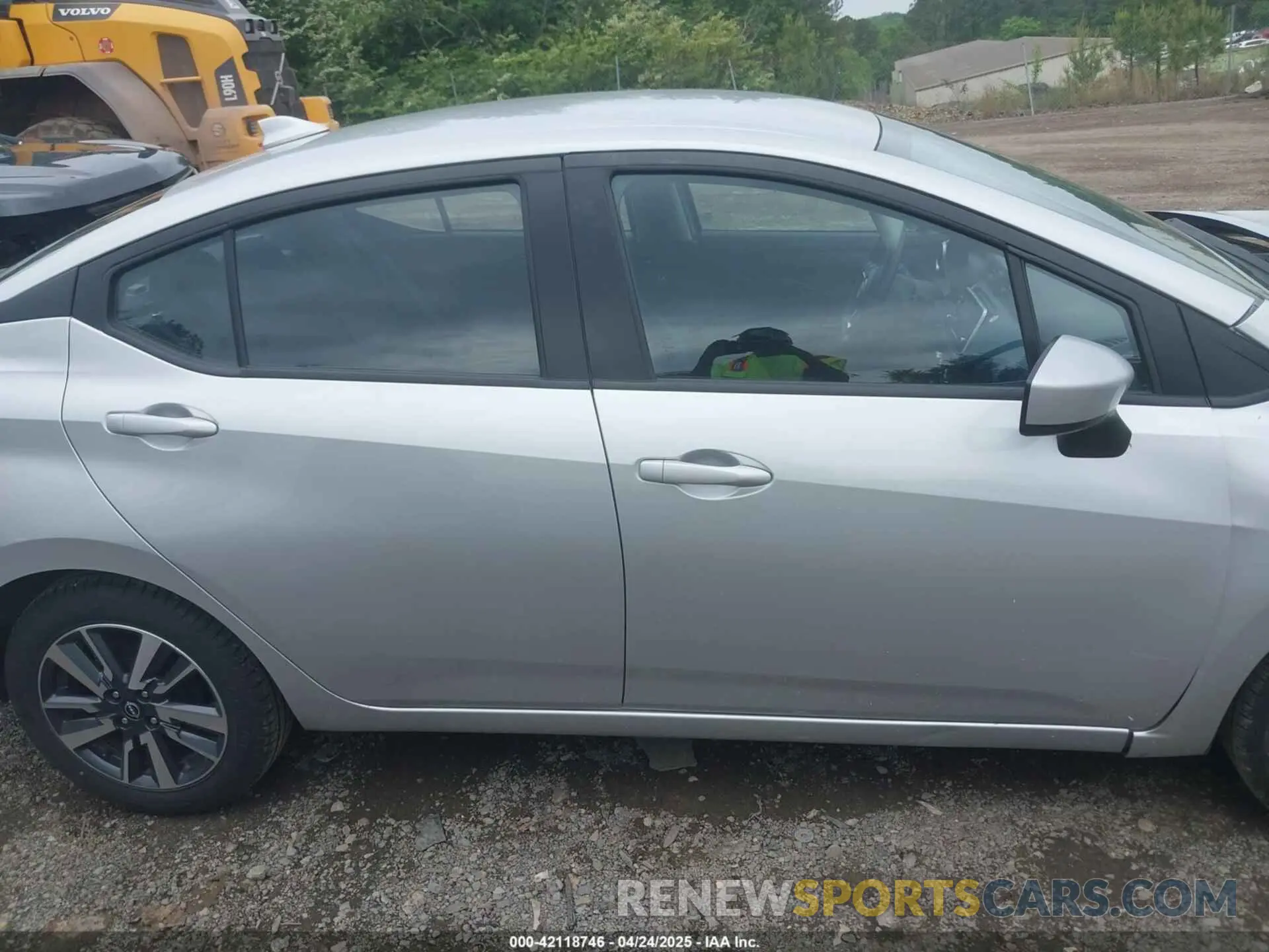 12 Фотография поврежденного автомобиля 3N1CN8EV8RL882071 NISSAN VERSA 2024