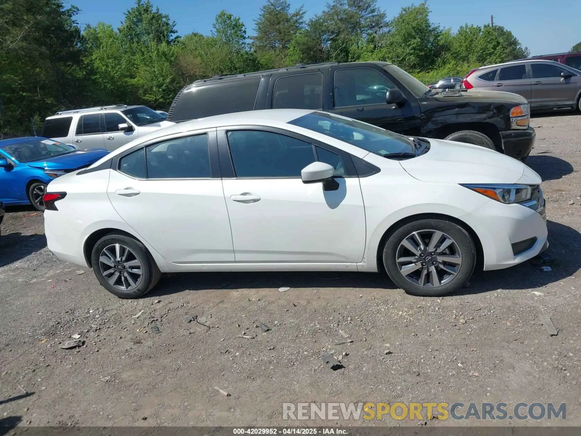 13 Фотография поврежденного автомобиля 3N1CN8EV8RL889974 NISSAN VERSA 2024
