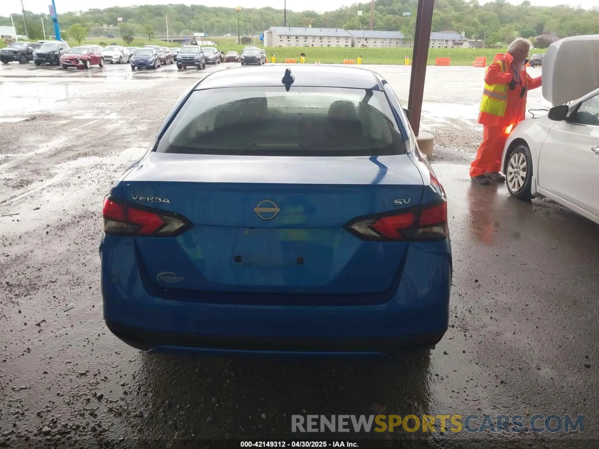 16 Photograph of a damaged car 3N1CN8EV9RL881785 NISSAN VERSA 2024