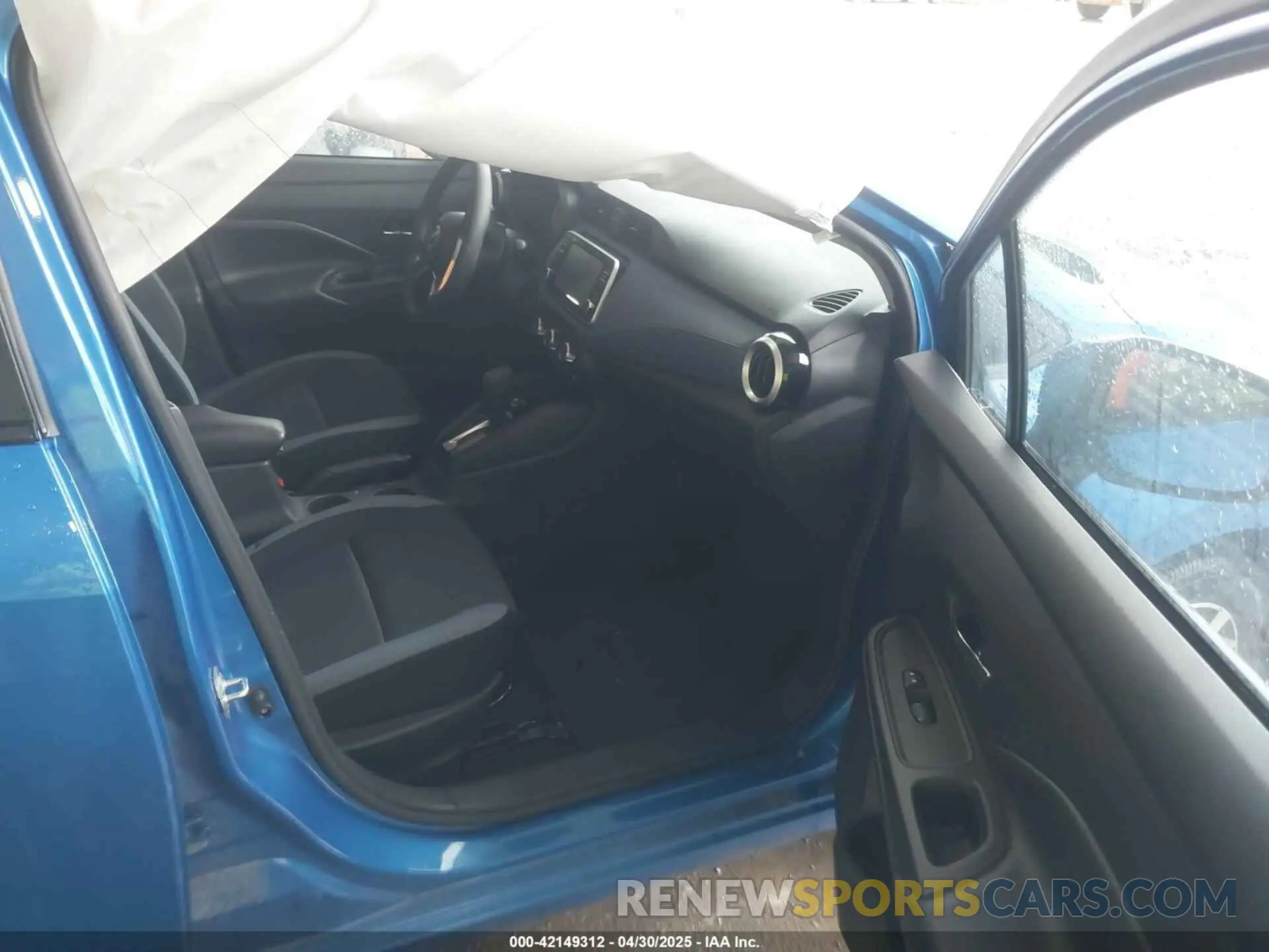 5 Photograph of a damaged car 3N1CN8EV9RL881785 NISSAN VERSA 2024