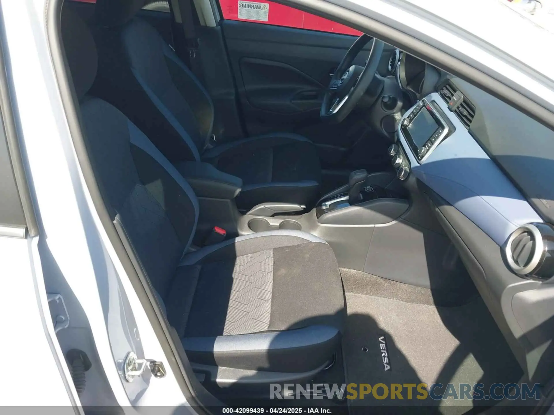5 Фотография поврежденного автомобиля 3N1CN8EVXRL905334 NISSAN VERSA 2024