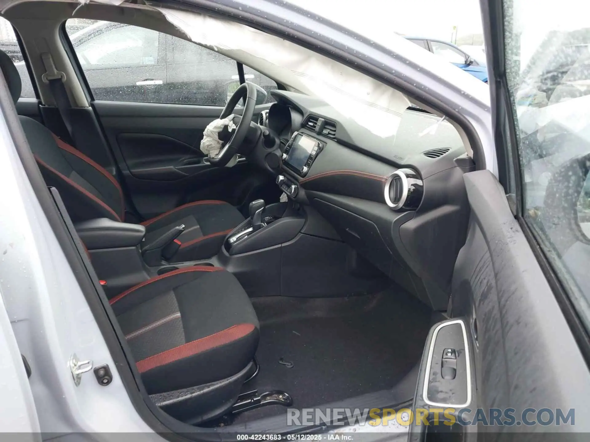 5 Photograph of a damaged car 3N1CN8FV0RL883441 NISSAN VERSA 2024