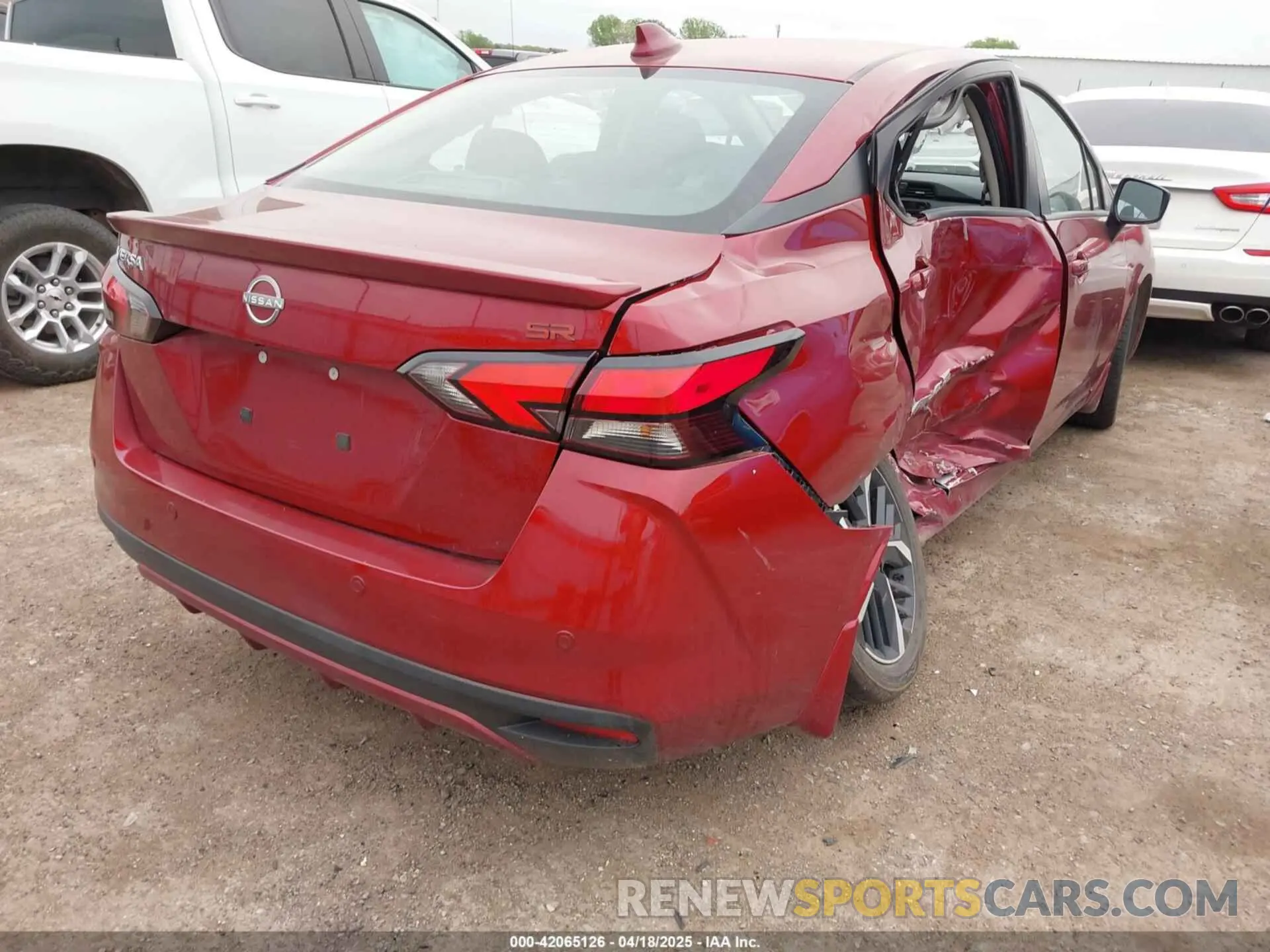 4 Фотография поврежденного автомобиля 3N1CN8FV2RL881481 NISSAN VERSA 2024