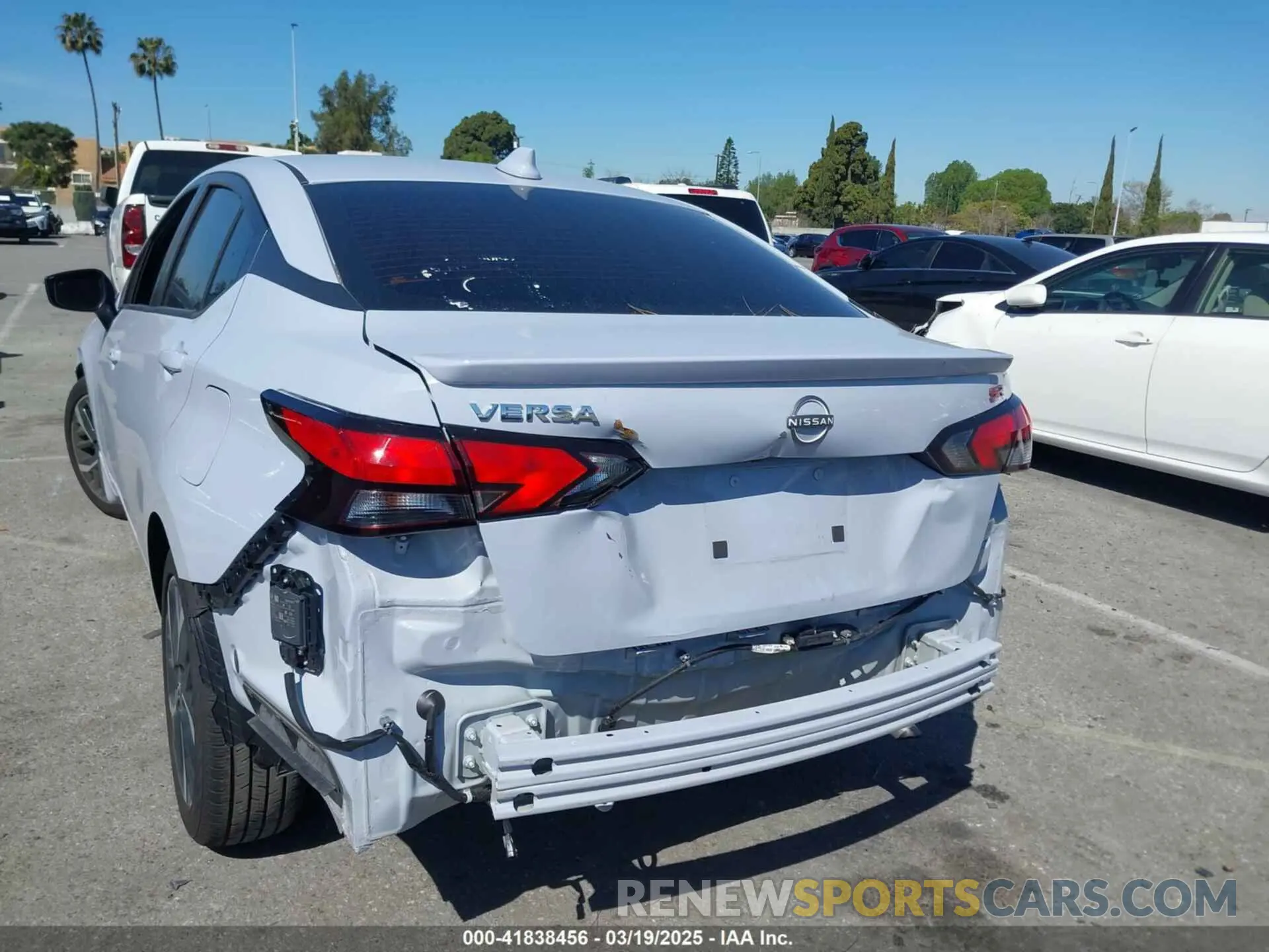 16 Photograph of a damaged car 3N1CN8FV4RL924718 NISSAN VERSA 2024