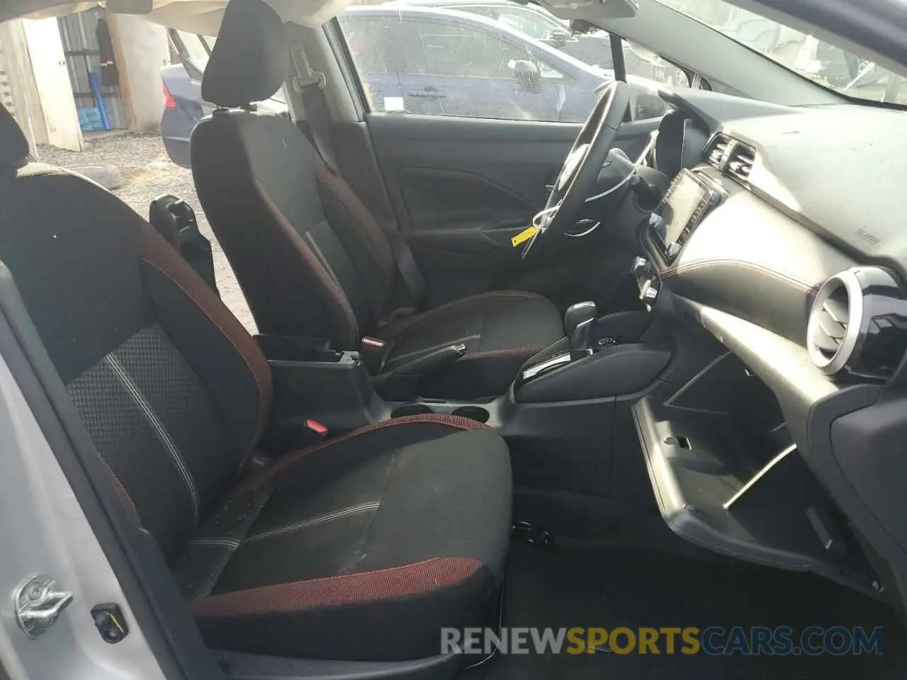 7 Фотография поврежденного автомобиля 3N1CN8FVXRL818242 NISSAN VERSA 2024