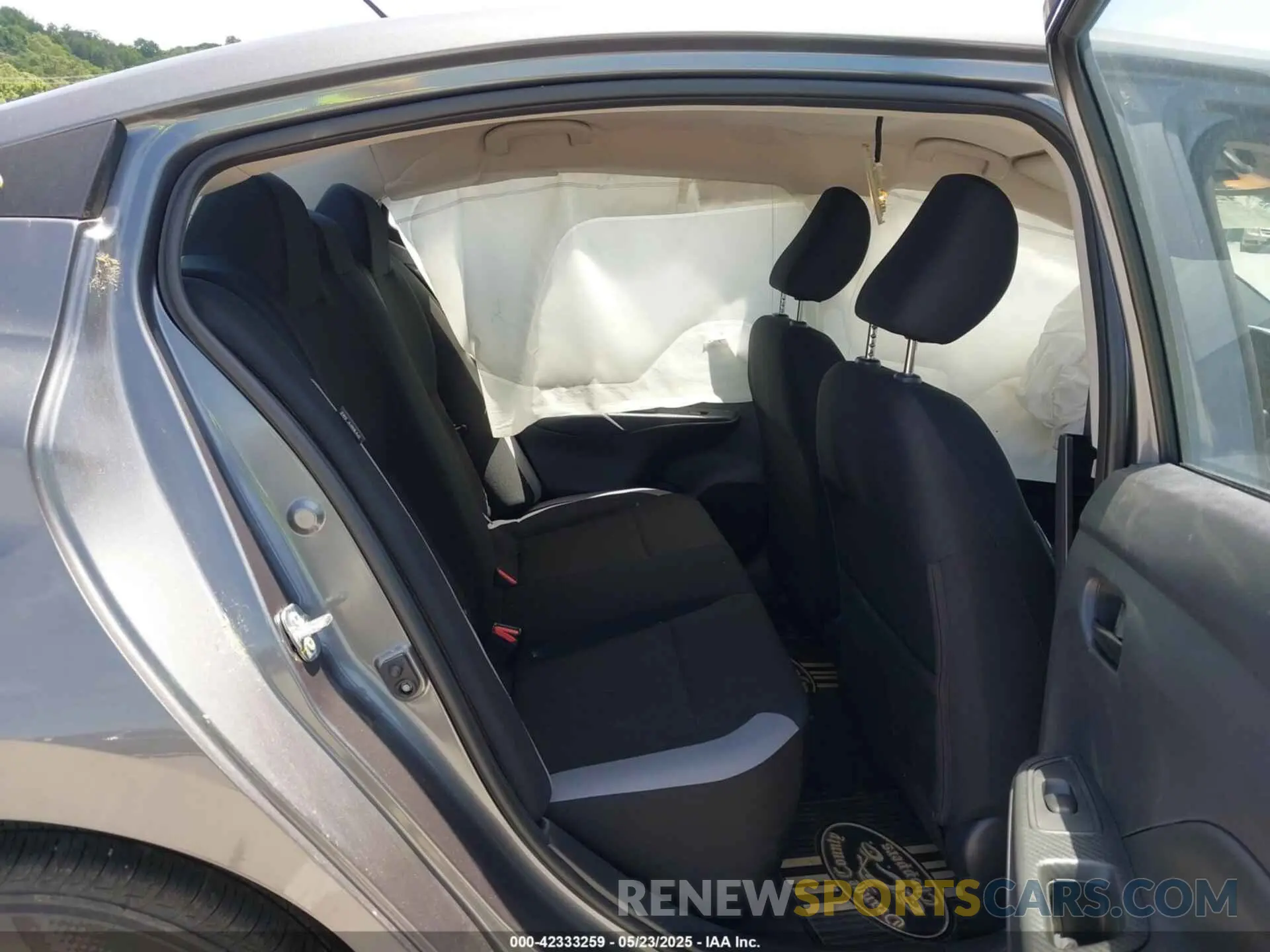 8 Photograph of a damaged car 3N1CN8DV0SL844308 NISSAN VERSA 2025