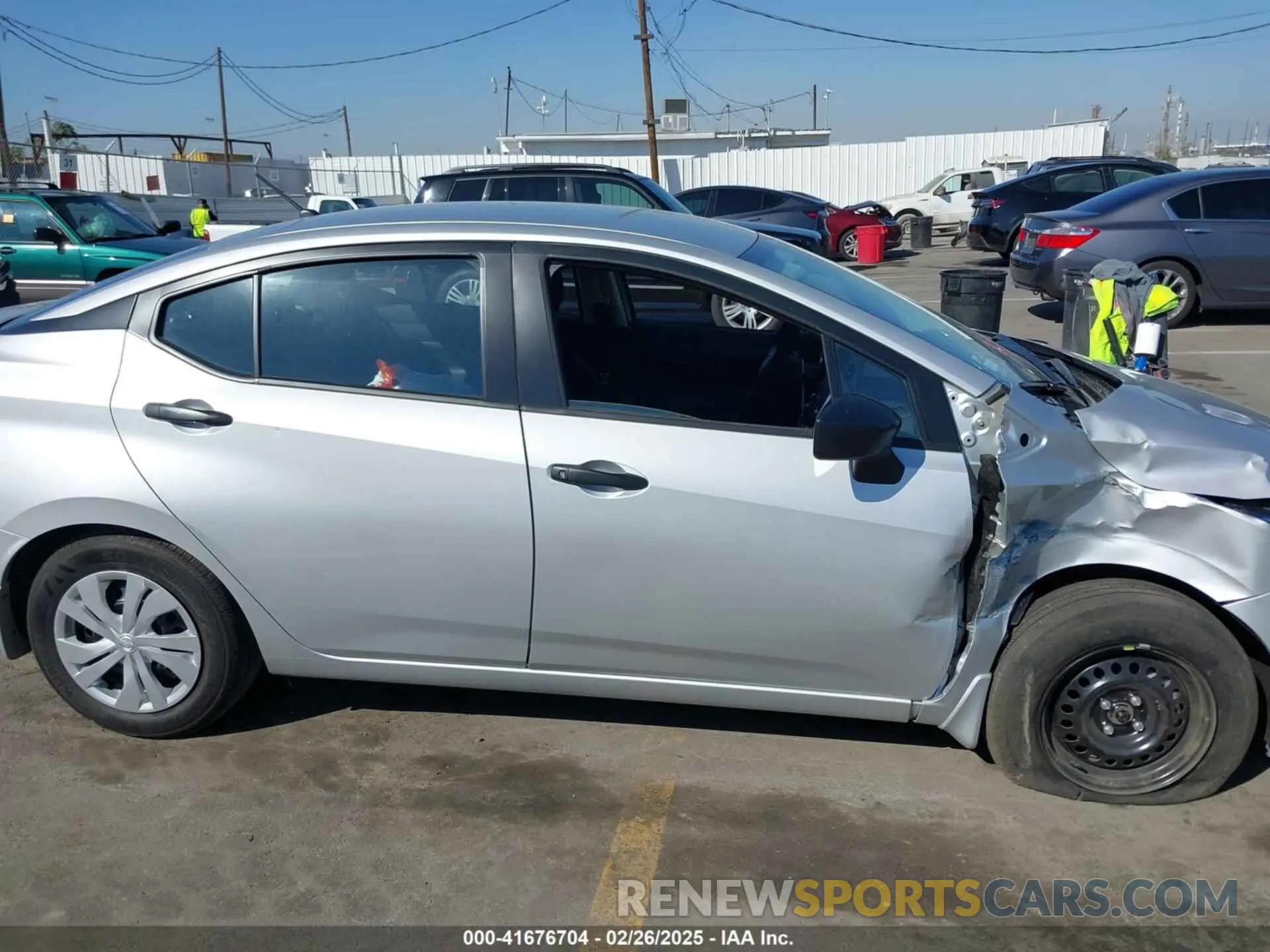 13 Фотография поврежденного автомобиля 3N1CN8DV6SL828534 NISSAN VERSA 2025