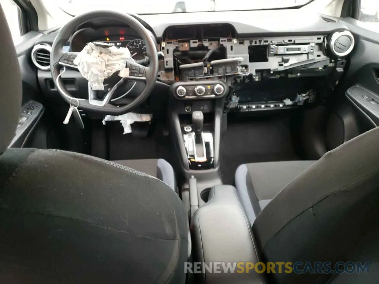 8 Photograph of a damaged car 3N1CN8EV0SL837034 NISSAN VERSA 2025