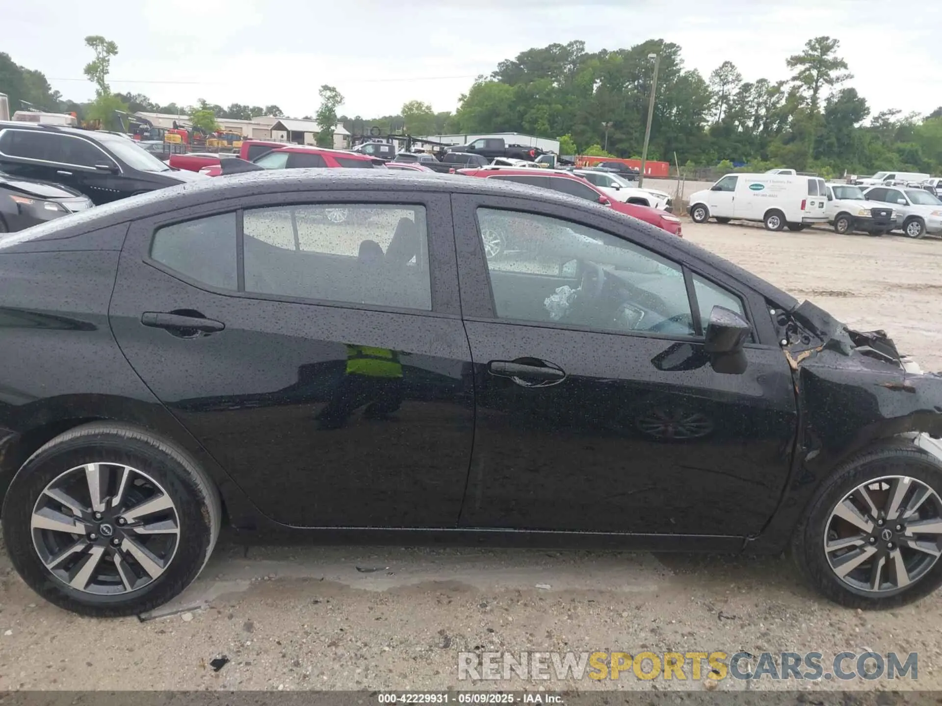 13 Photograph of a damaged car 3N1CN8EV1SL827211 NISSAN VERSA 2025