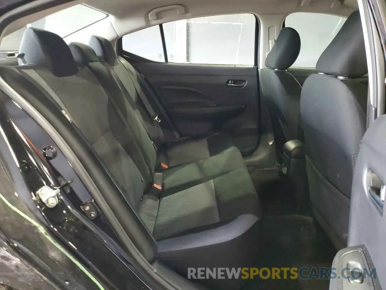 10 Фотография поврежденного автомобиля 3N1CN8EV1SL844221 NISSAN VERSA 2025