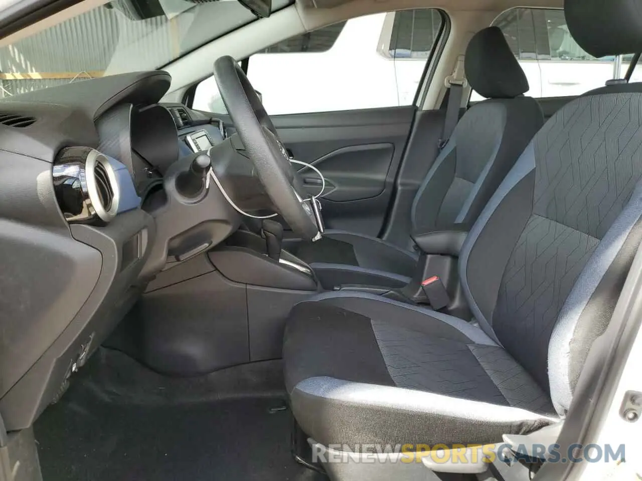 7 Фотография поврежденного автомобиля 3N1CN8EV2SL821966 NISSAN VERSA 2025