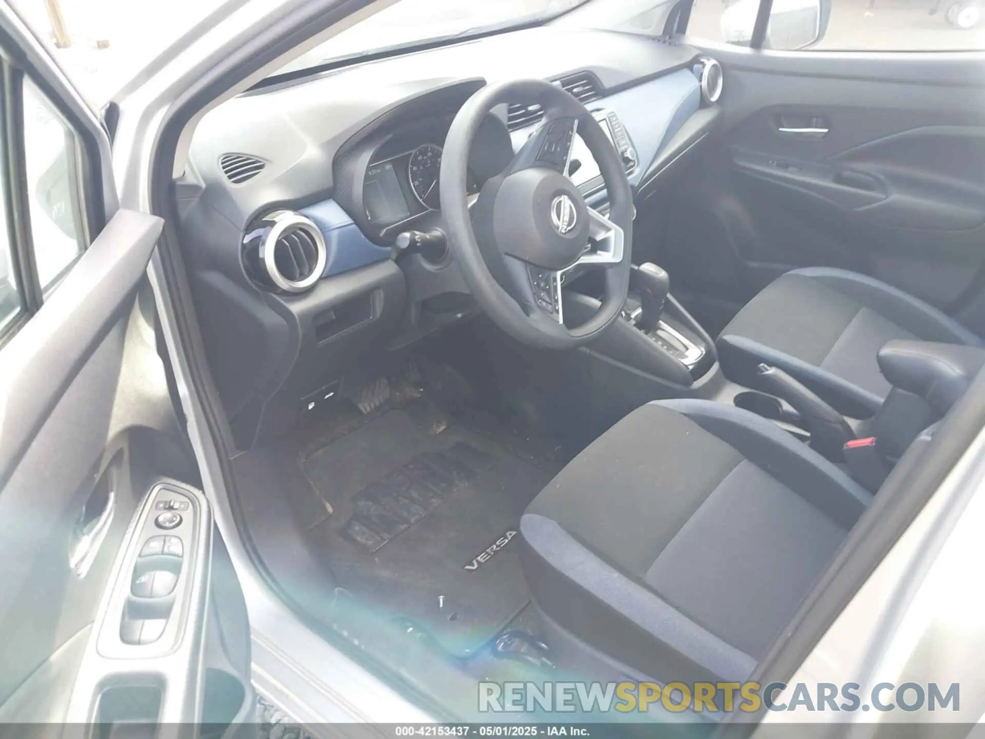 5 Фотография поврежденного автомобиля 3N1CN8EV3SL827940 NISSAN VERSA 2025