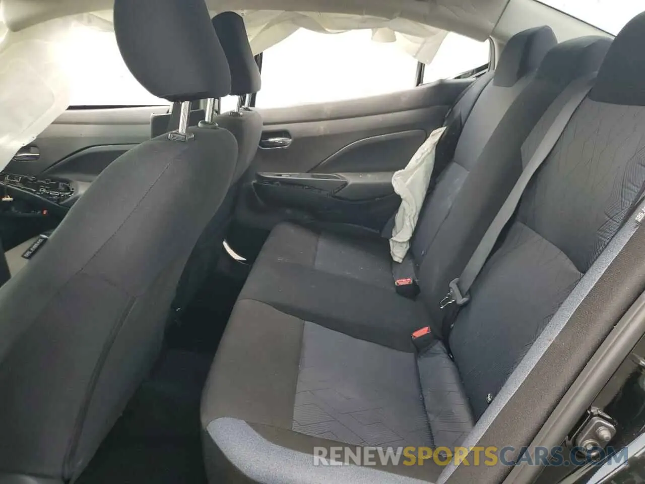 10 Photograph of a damaged car 3N1CN8EV3SL832099 NISSAN VERSA 2025