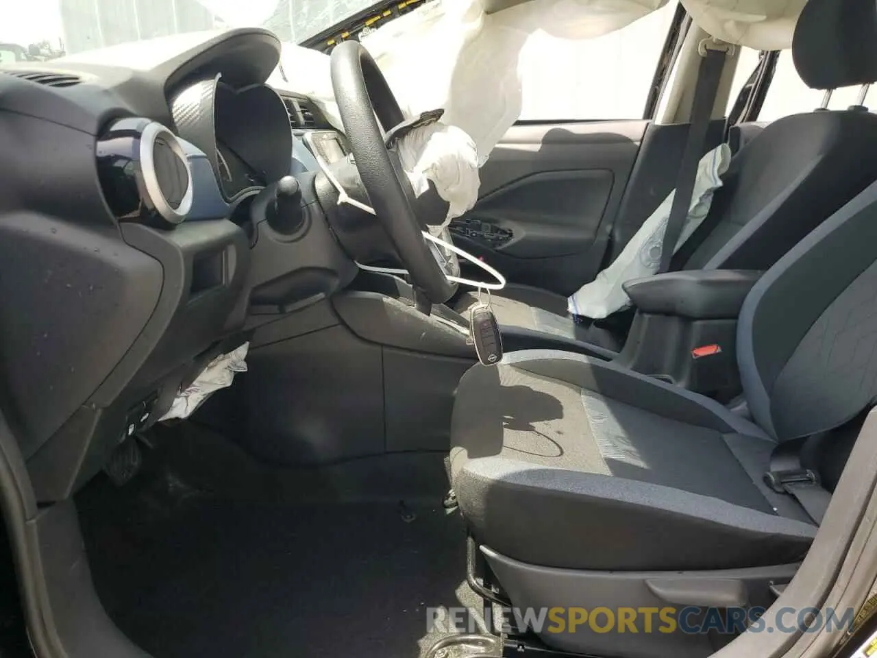 7 Photograph of a damaged car 3N1CN8EV3SL832099 NISSAN VERSA 2025