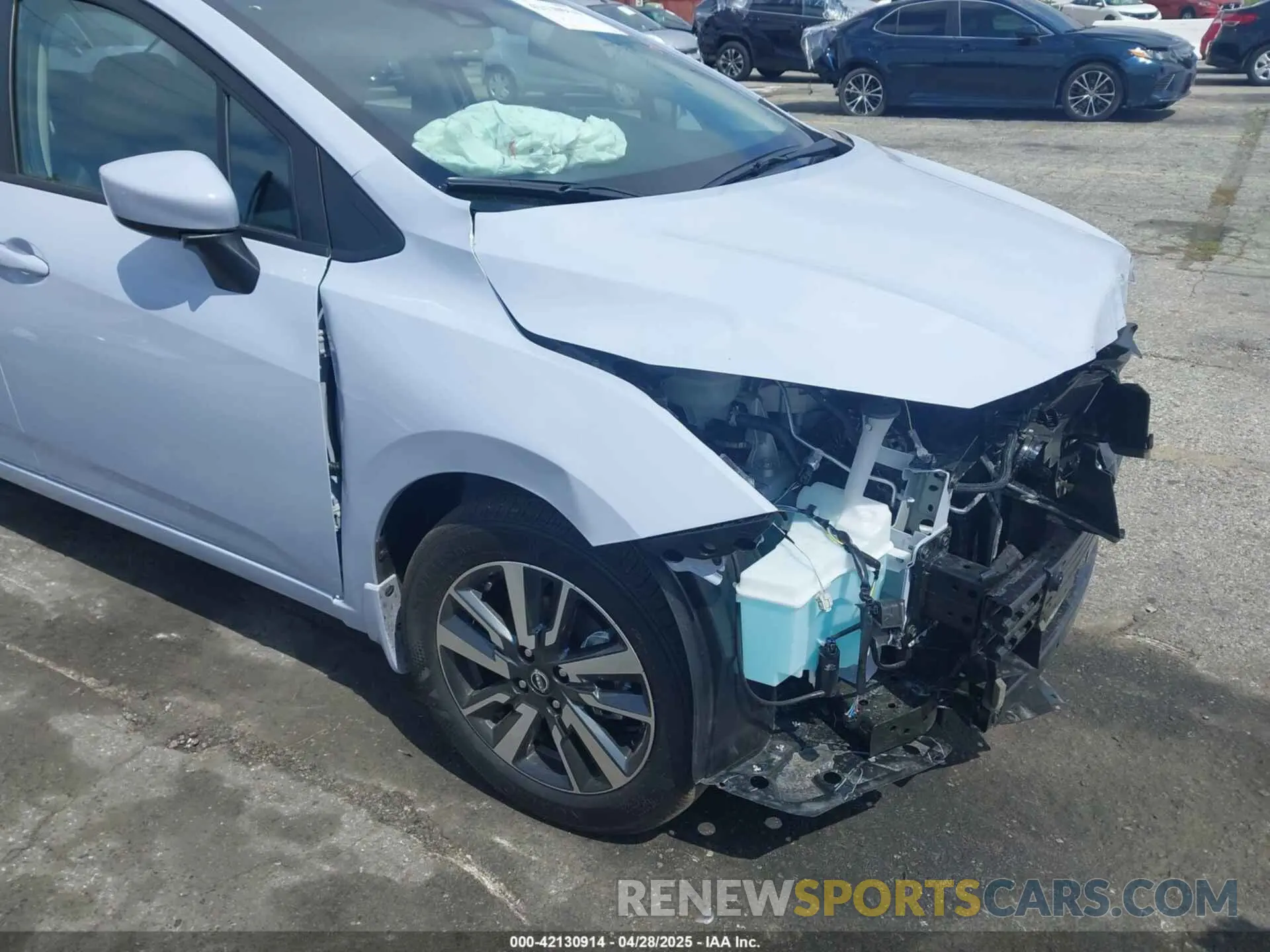 18 Photograph of a damaged car 3N1CN8EV3SL848156 NISSAN VERSA 2025
