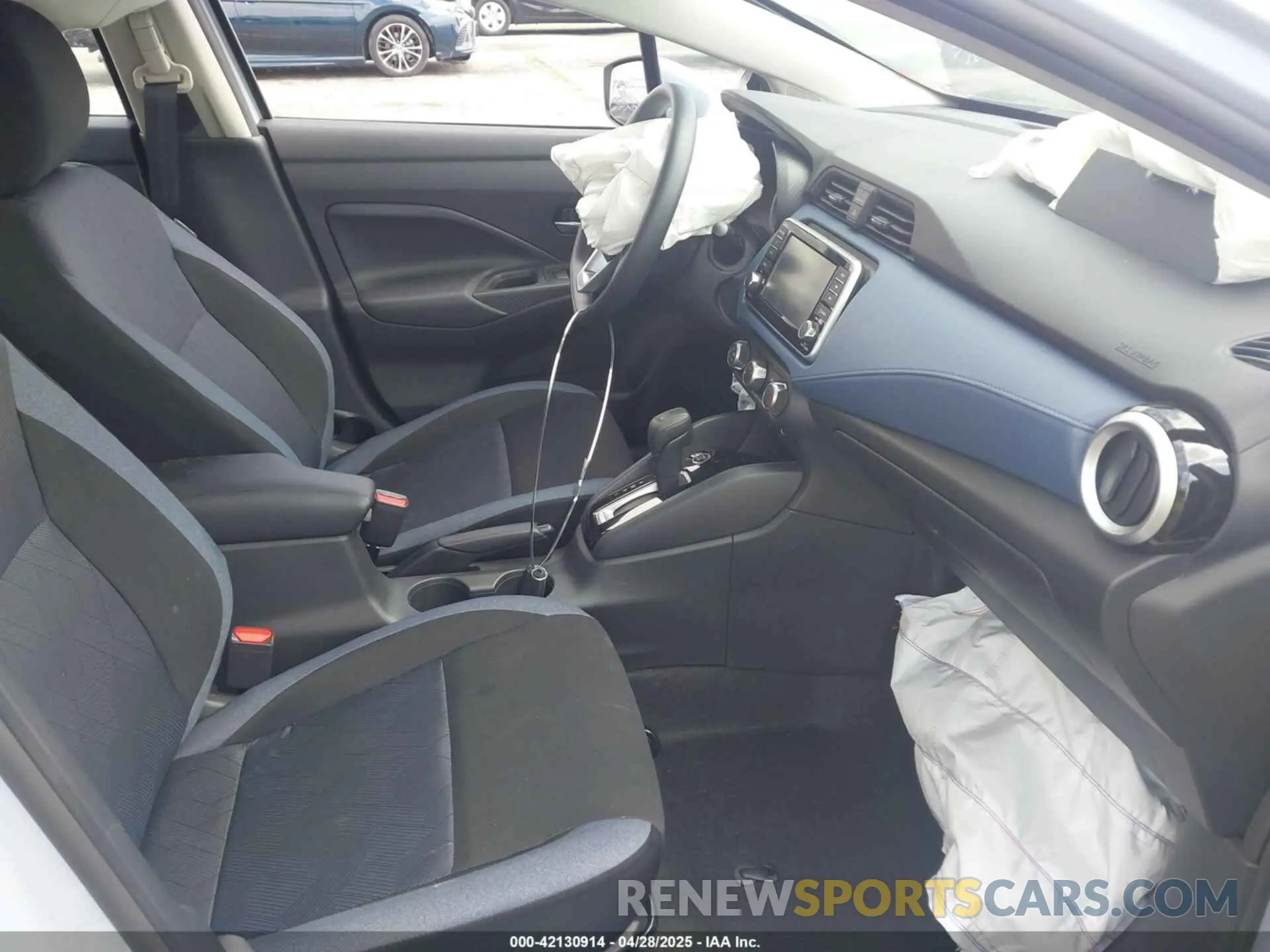 5 Photograph of a damaged car 3N1CN8EV3SL848156 NISSAN VERSA 2025