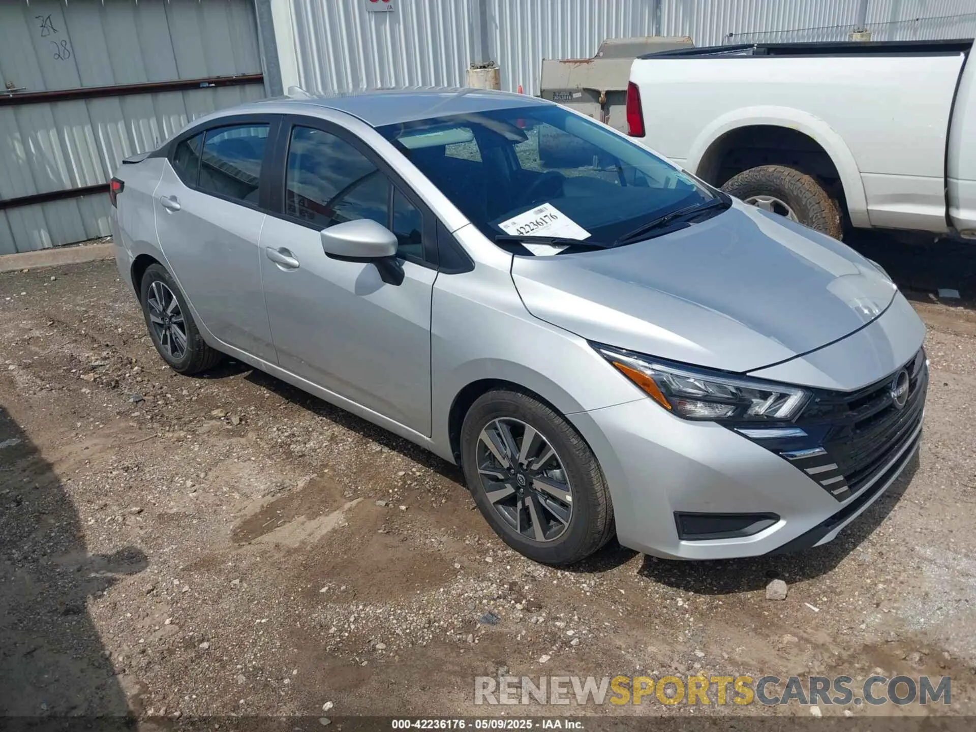 1 Фотография поврежденного автомобиля 3N1CN8EV5SL845663 NISSAN VERSA 2025