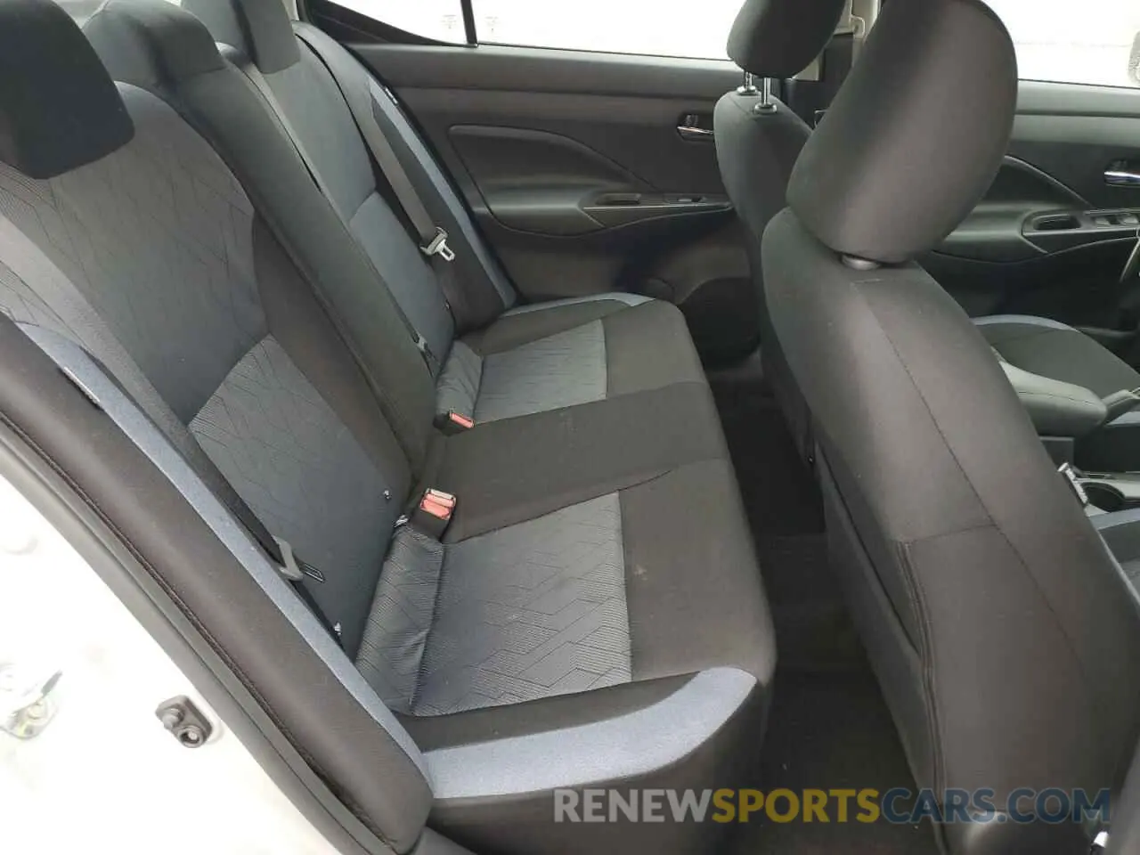 10 Photograph of a damaged car 3N1CN8EV8SL840554 NISSAN VERSA 2025