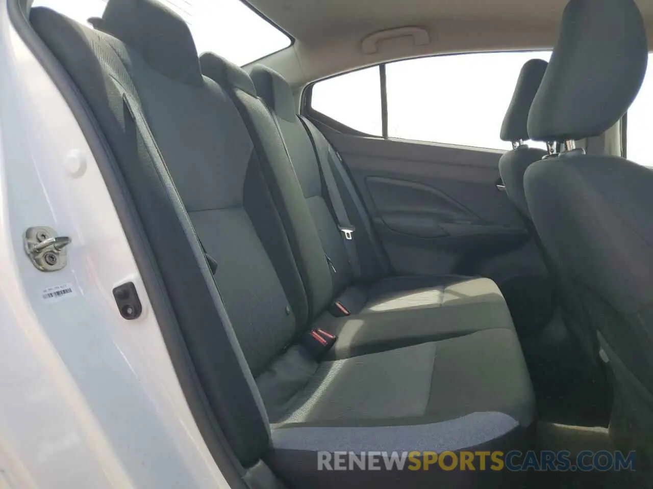 10 Фотография поврежденного автомобиля 3N1CN8EVXSL834562 NISSAN VERSA 2025