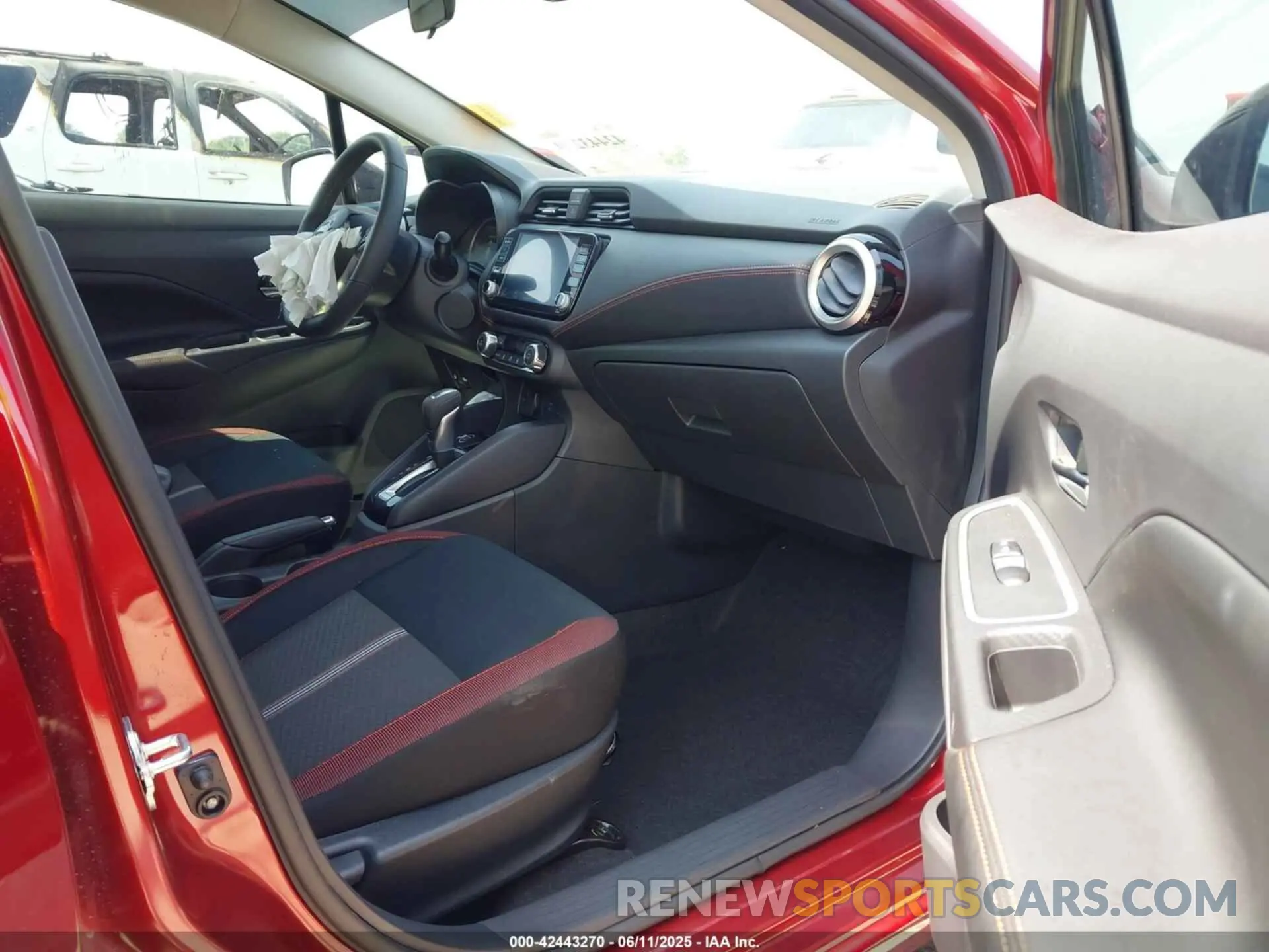 5 Photograph of a damaged car 3N1CN8FV6SL813304 NISSAN VERSA 2025