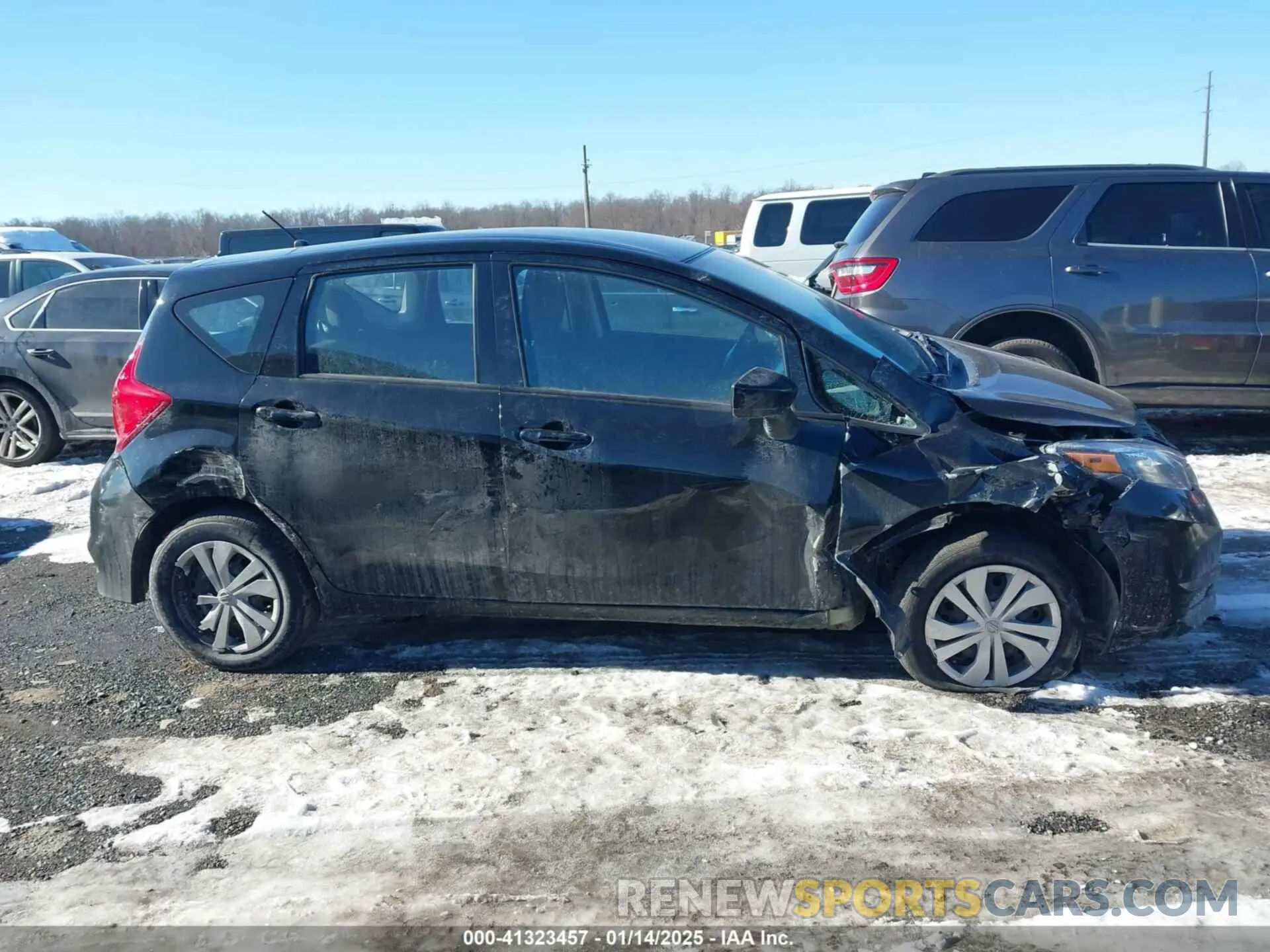 13 Фотография поврежденного автомобиля 3N1CE2CP1KL365279 NISSAN VERSA NOTE 2019