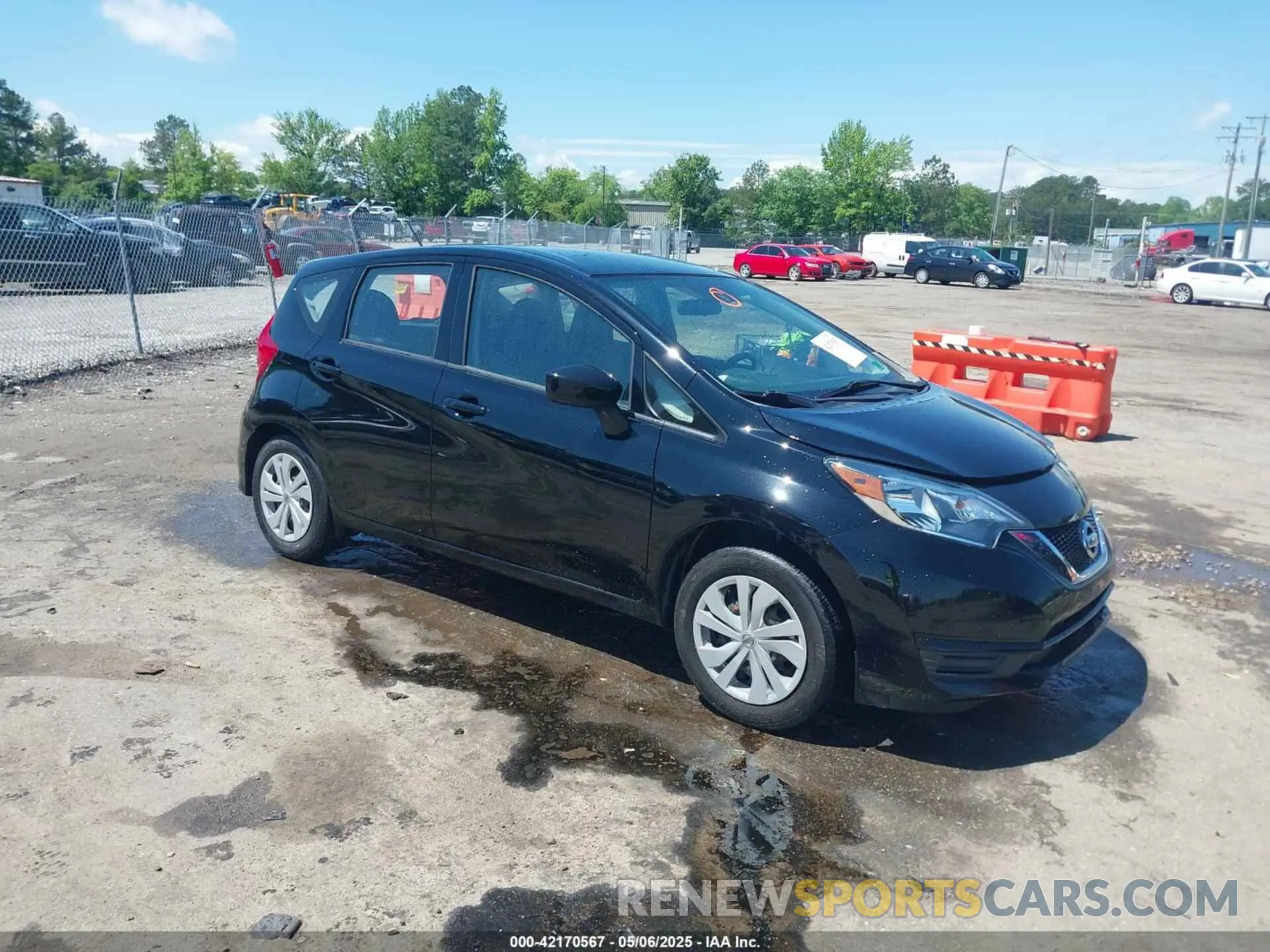 1 Photograph of a damaged car 3N1CE2CP3KL362898 NISSAN VERSA NOTE 2019