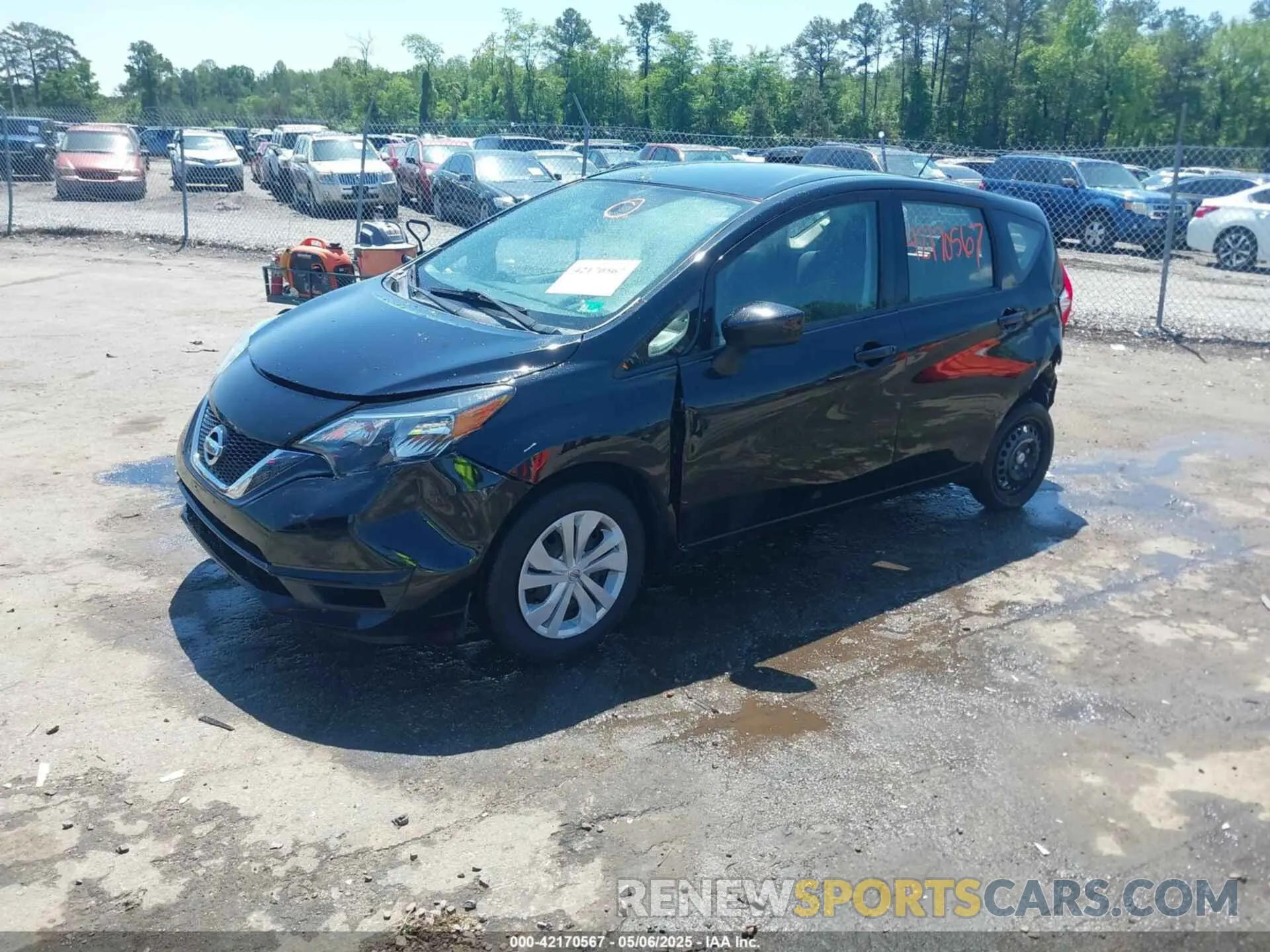 2 Photograph of a damaged car 3N1CE2CP3KL362898 NISSAN VERSA NOTE 2019