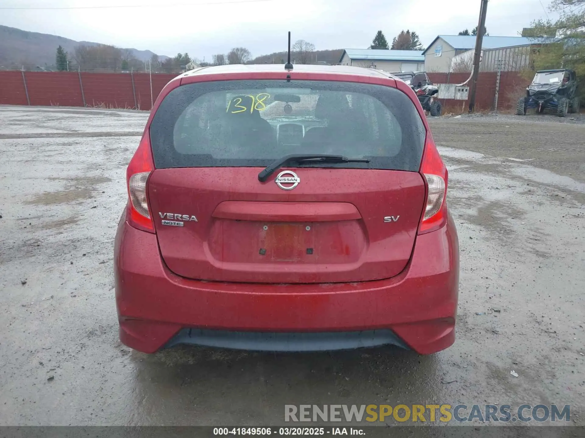17 Photograph of a damaged car 3N1CE2CP5KL361378 NISSAN VERSA NOTE 2019