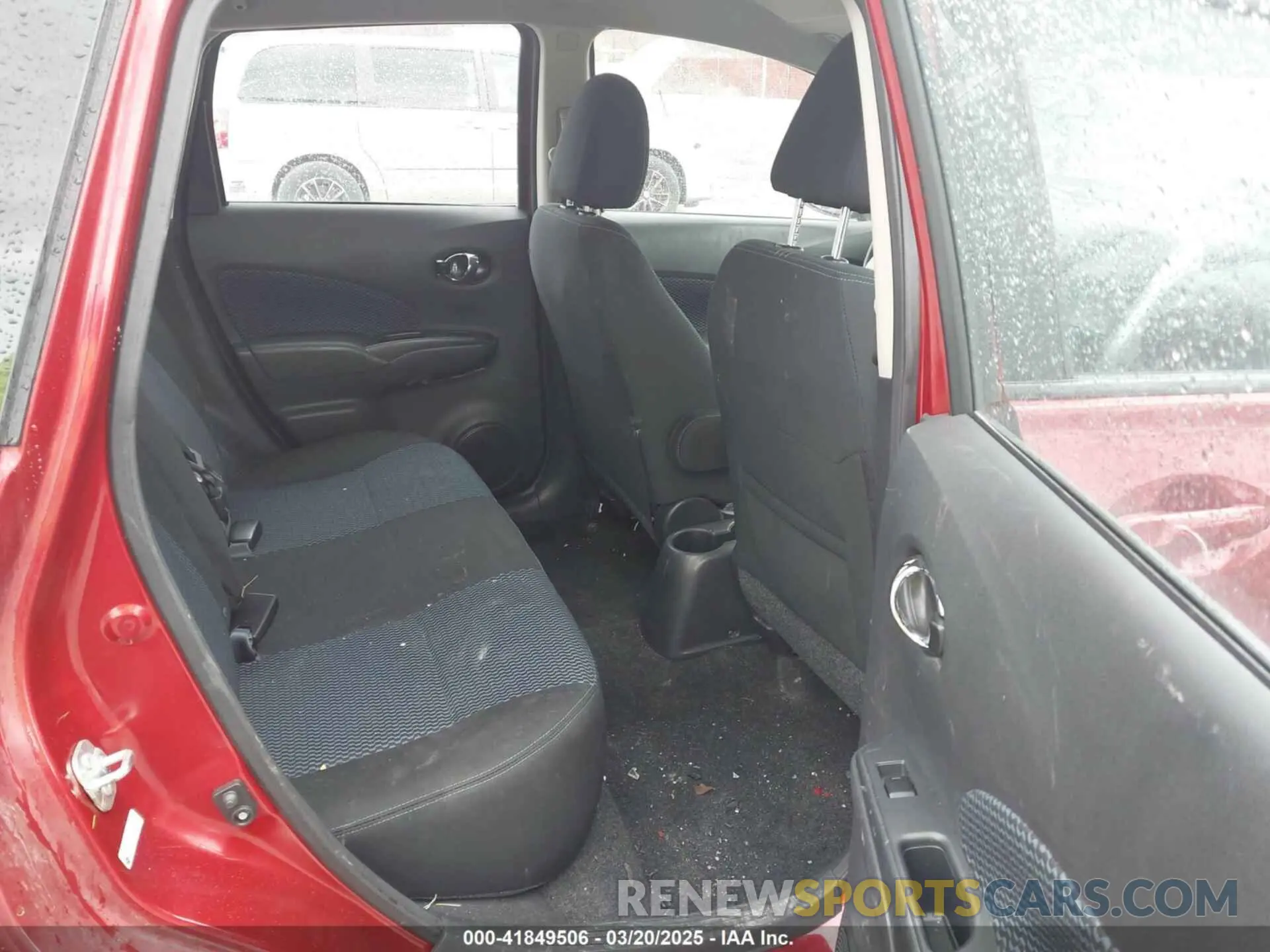 8 Photograph of a damaged car 3N1CE2CP5KL361378 NISSAN VERSA NOTE 2019