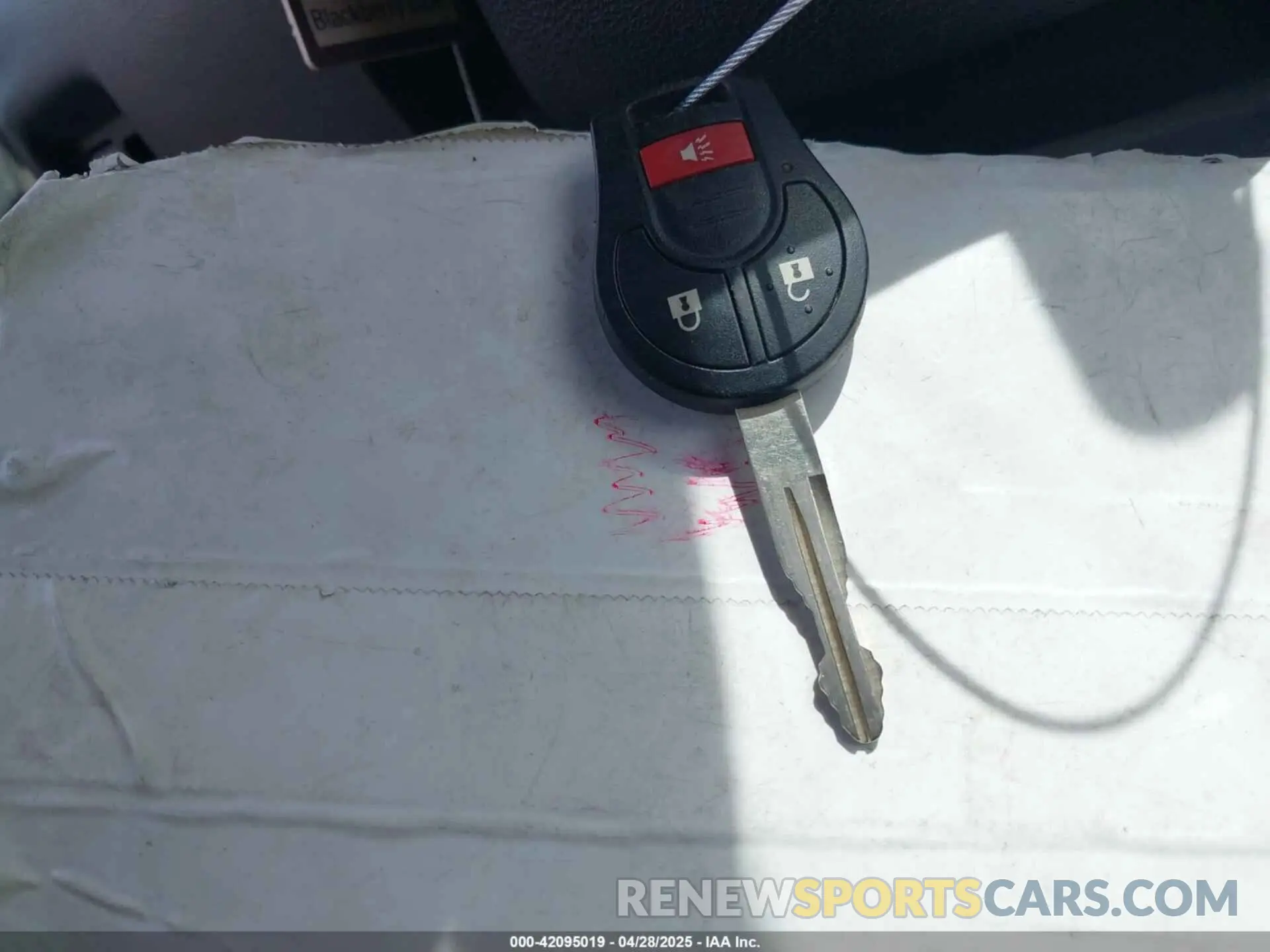 11 Photograph of a damaged car 3N1CE2CP6KL358182 NISSAN VERSA NOTE 2019