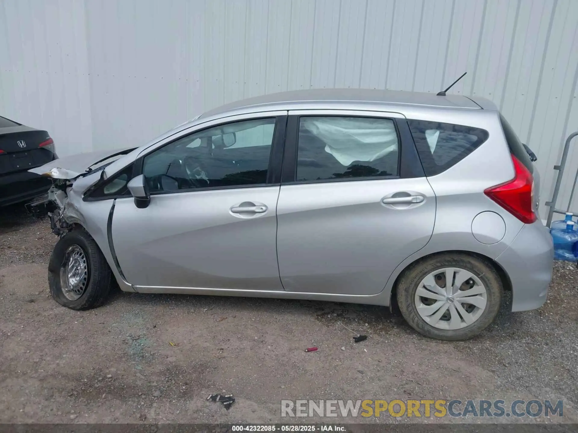 15 Фотография поврежденного автомобиля 3N1CE2CP6KL361017 NISSAN VERSA NOTE 2019