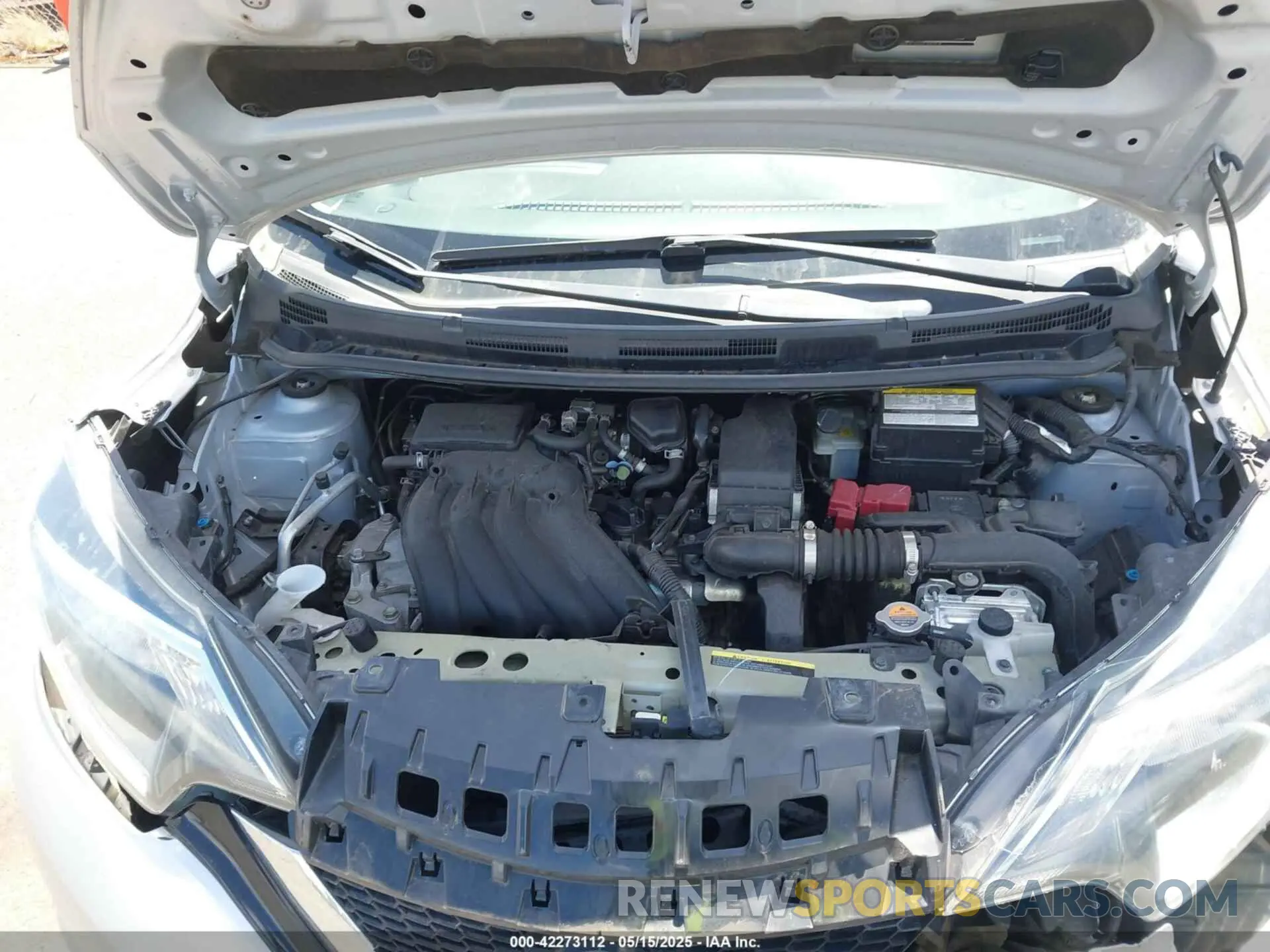 10 Photograph of a damaged car 3N1CE2CP6KL365052 NISSAN VERSA NOTE 2019