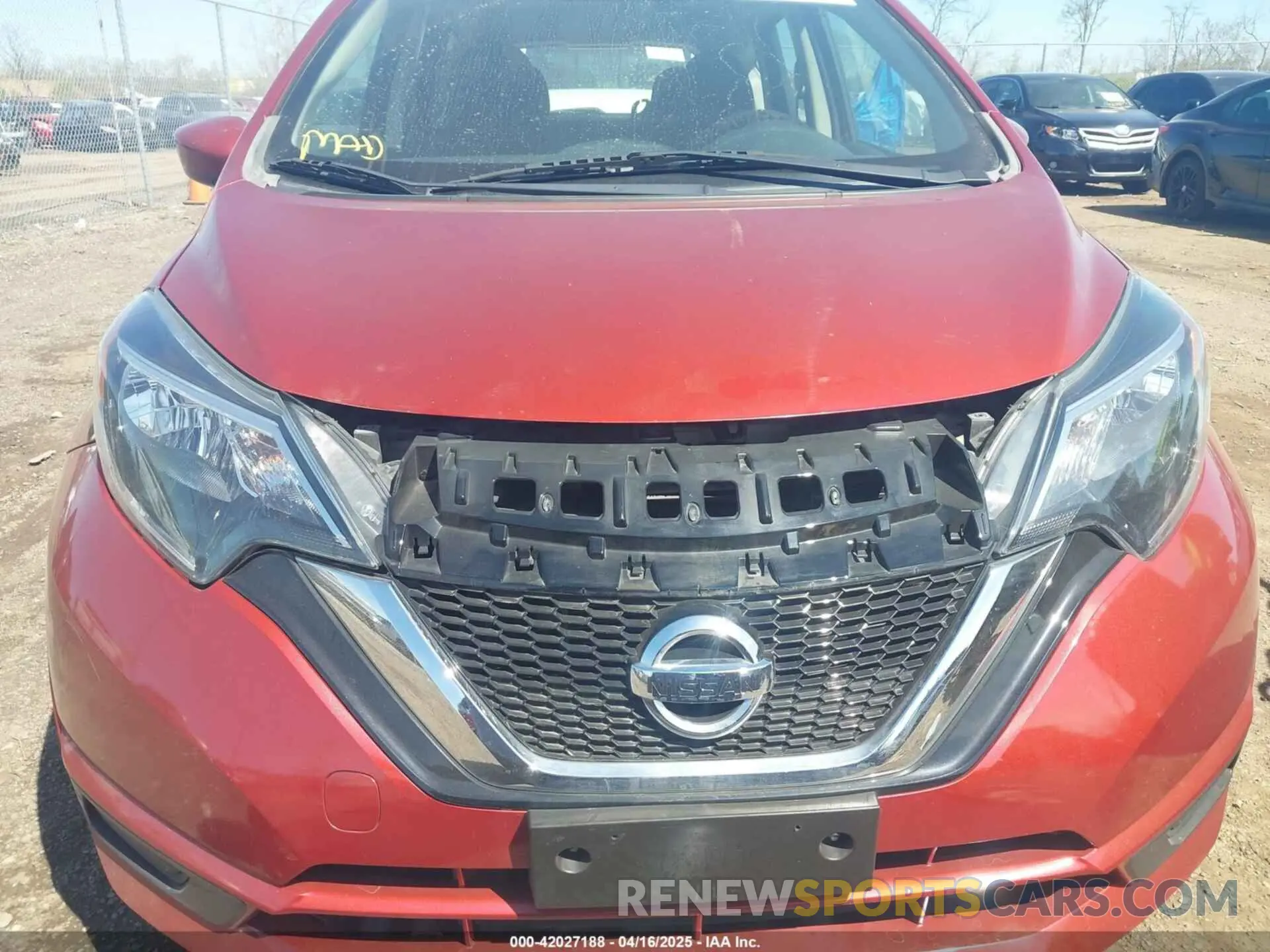 12 Фотография поврежденного автомобиля 3N1CE2CP8KL365103 NISSAN VERSA NOTE 2019