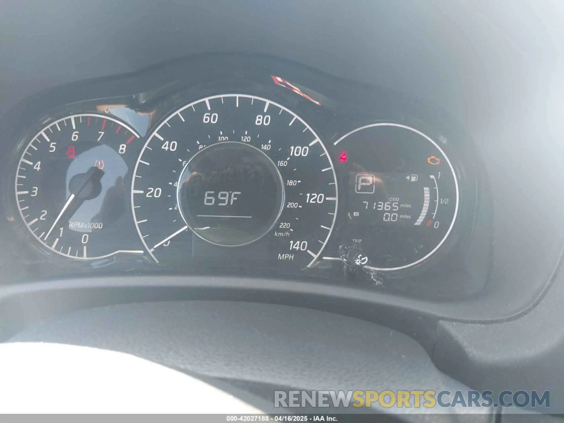 7 Фотография поврежденного автомобиля 3N1CE2CP8KL365103 NISSAN VERSA NOTE 2019