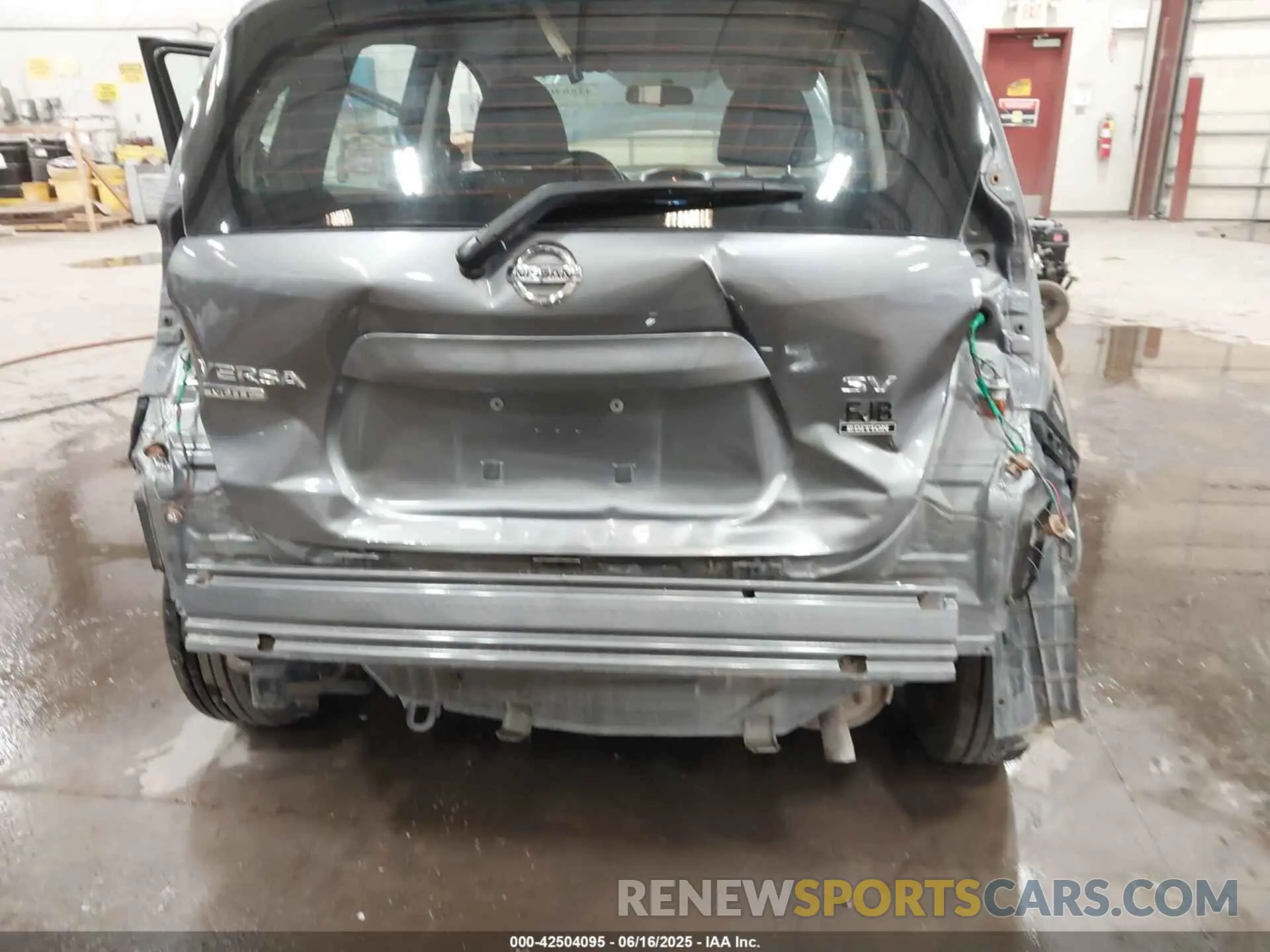 18 Фотография поврежденного автомобиля 3N1CE2CP8KL365392 NISSAN VERSA NOTE 2019