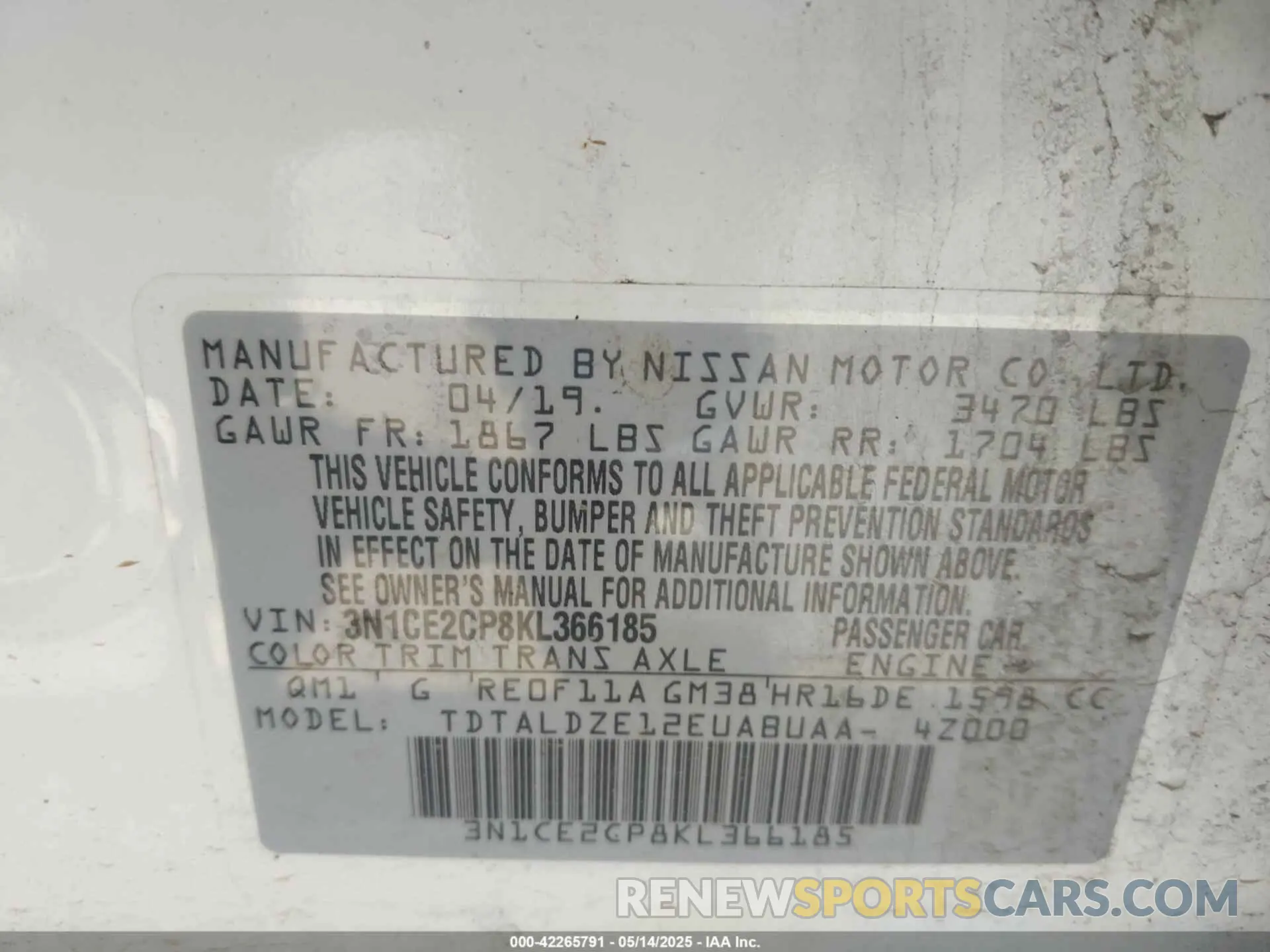 9 Photograph of a damaged car 3N1CE2CP8KL366185 NISSAN VERSA NOTE 2019