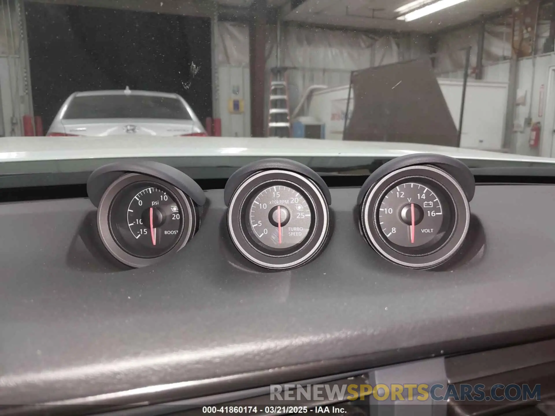 7 Photograph of a damaged car JN1BZ4BH9RM364239 NISSAN Z 2024