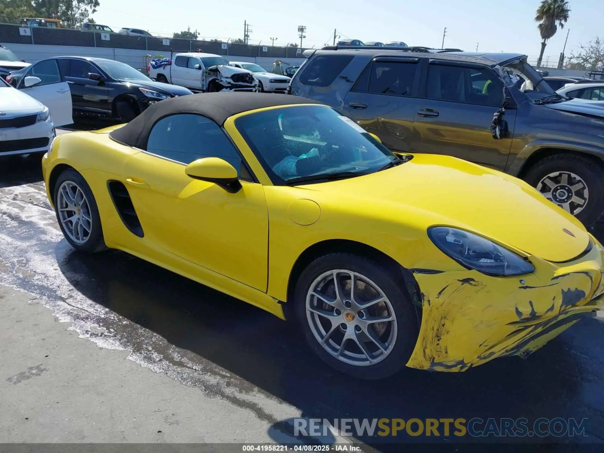 1 Photograph of a damaged car WP0CA2A8XMS210397 PORSCHE 718 BOXSTER 2021