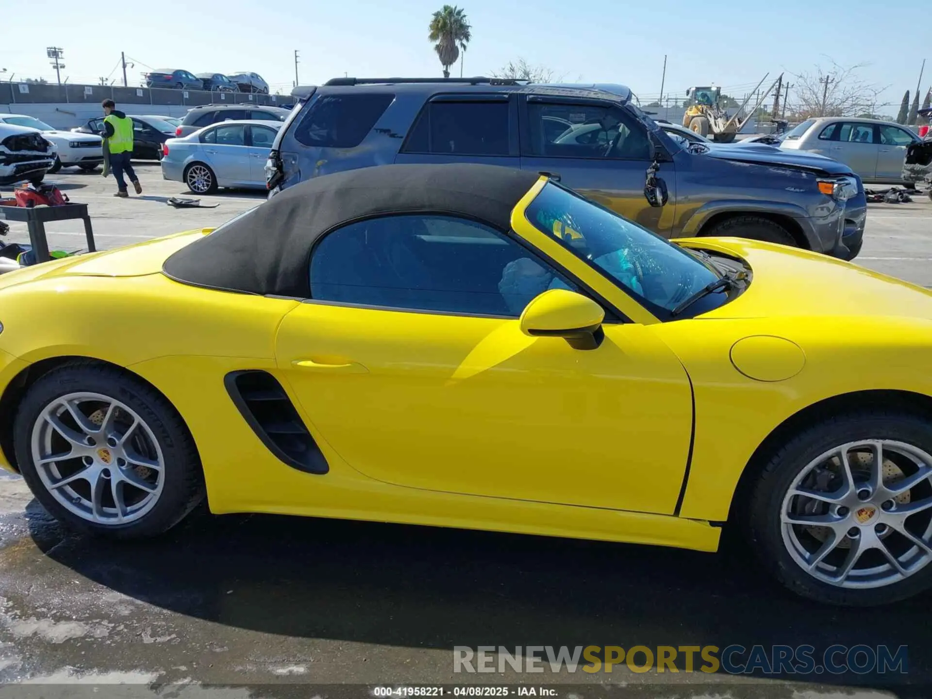 13 Photograph of a damaged car WP0CA2A8XMS210397 PORSCHE 718 BOXSTER 2021