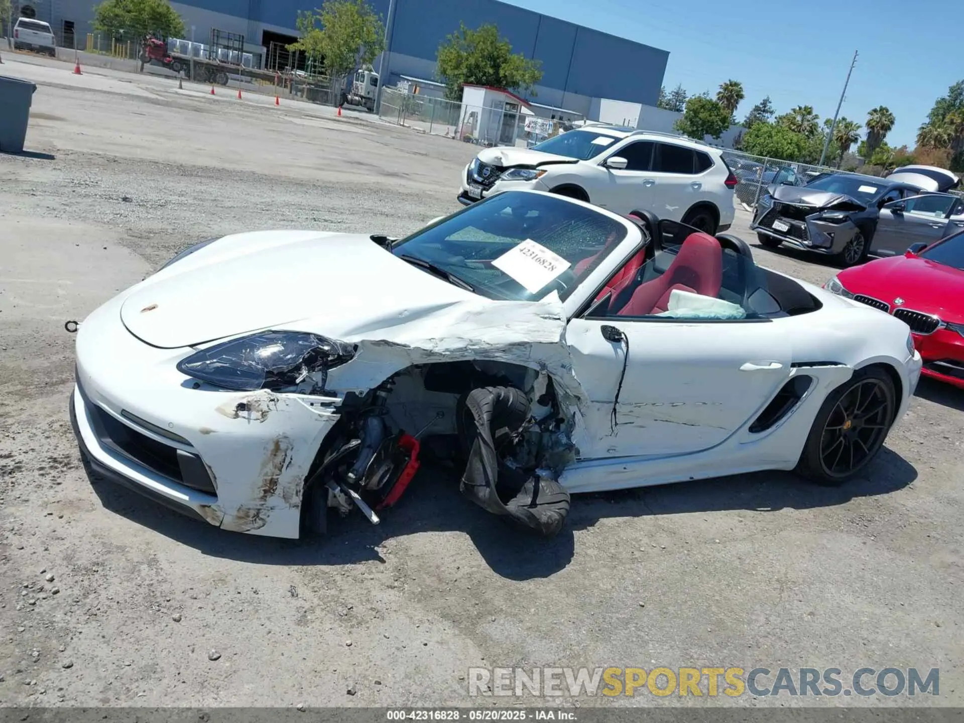 13 Фотография поврежденного автомобиля WP0CD2A86RK228619 PORSCHE 718 BOXSTER 2024