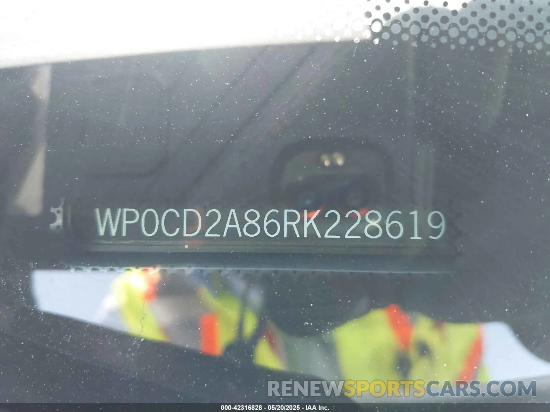 9 Фотография поврежденного автомобиля WP0CD2A86RK228619 PORSCHE 718 BOXSTER 2024