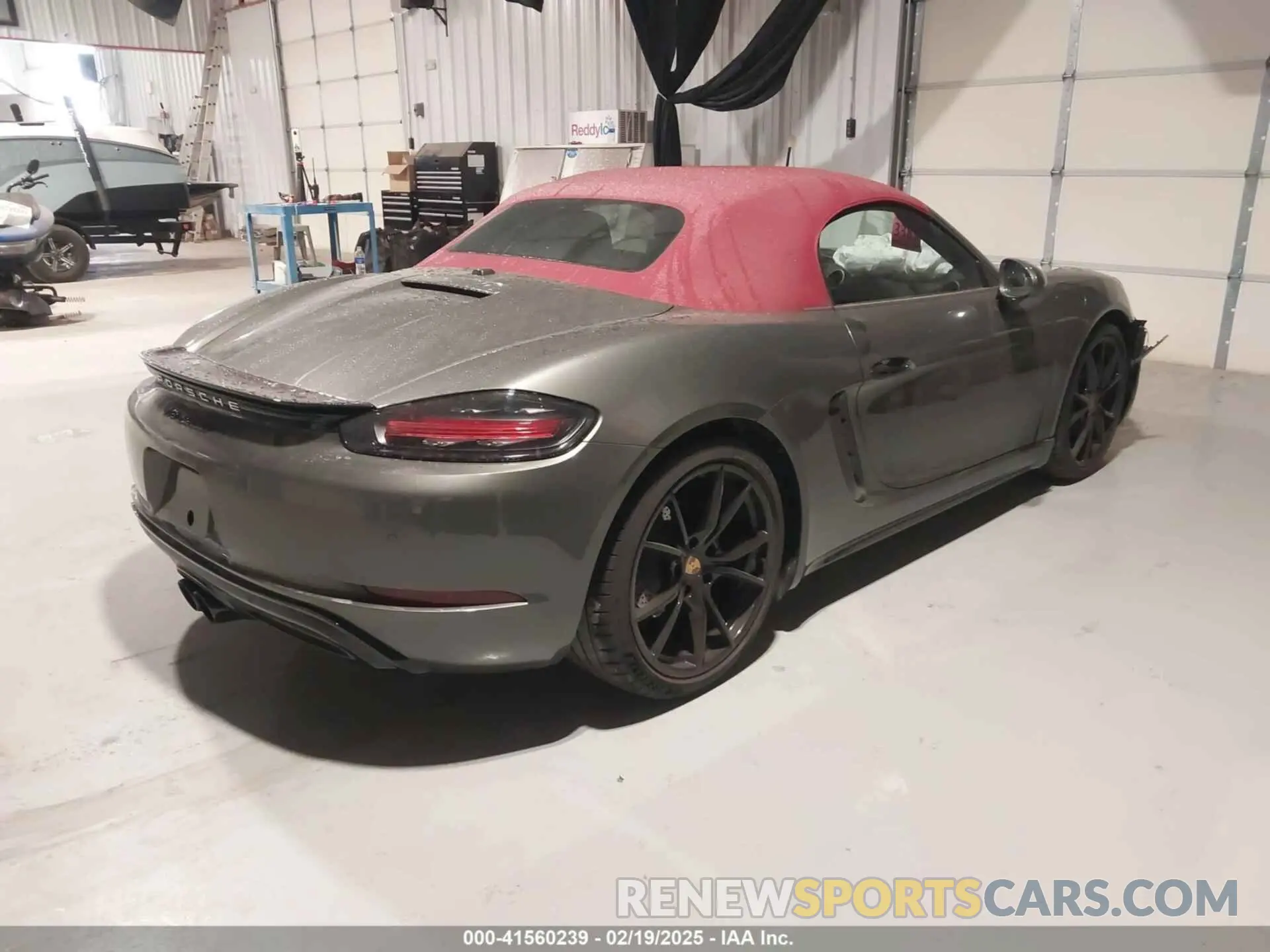 4 Photograph of a damaged car WP0CA2A89SK212378 PORSCHE 718 BOXSTER 2025