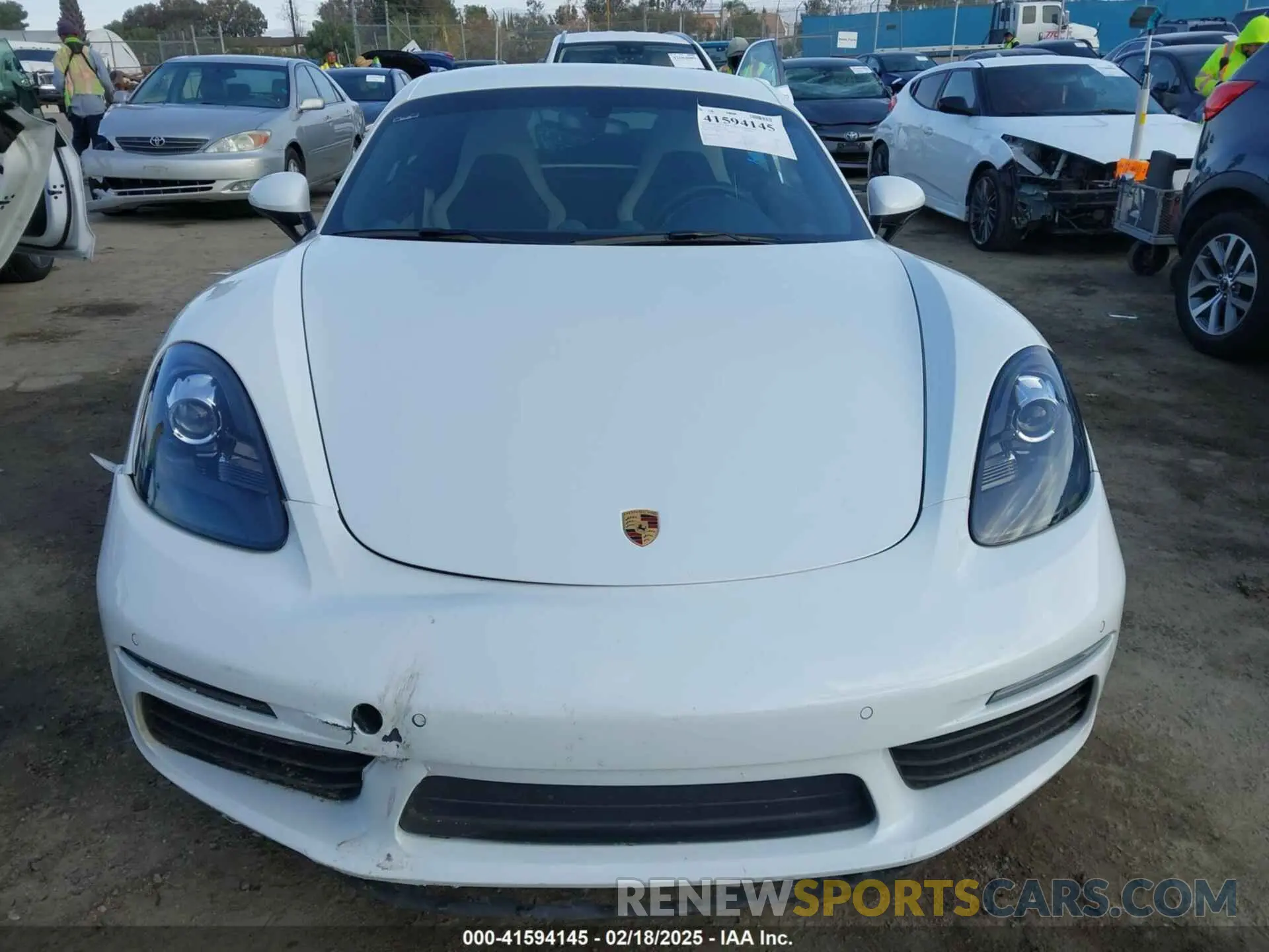 12 Фотография поврежденного автомобиля WP0AA2A81KS260125 PORSCHE 718 CAYMAN 2019